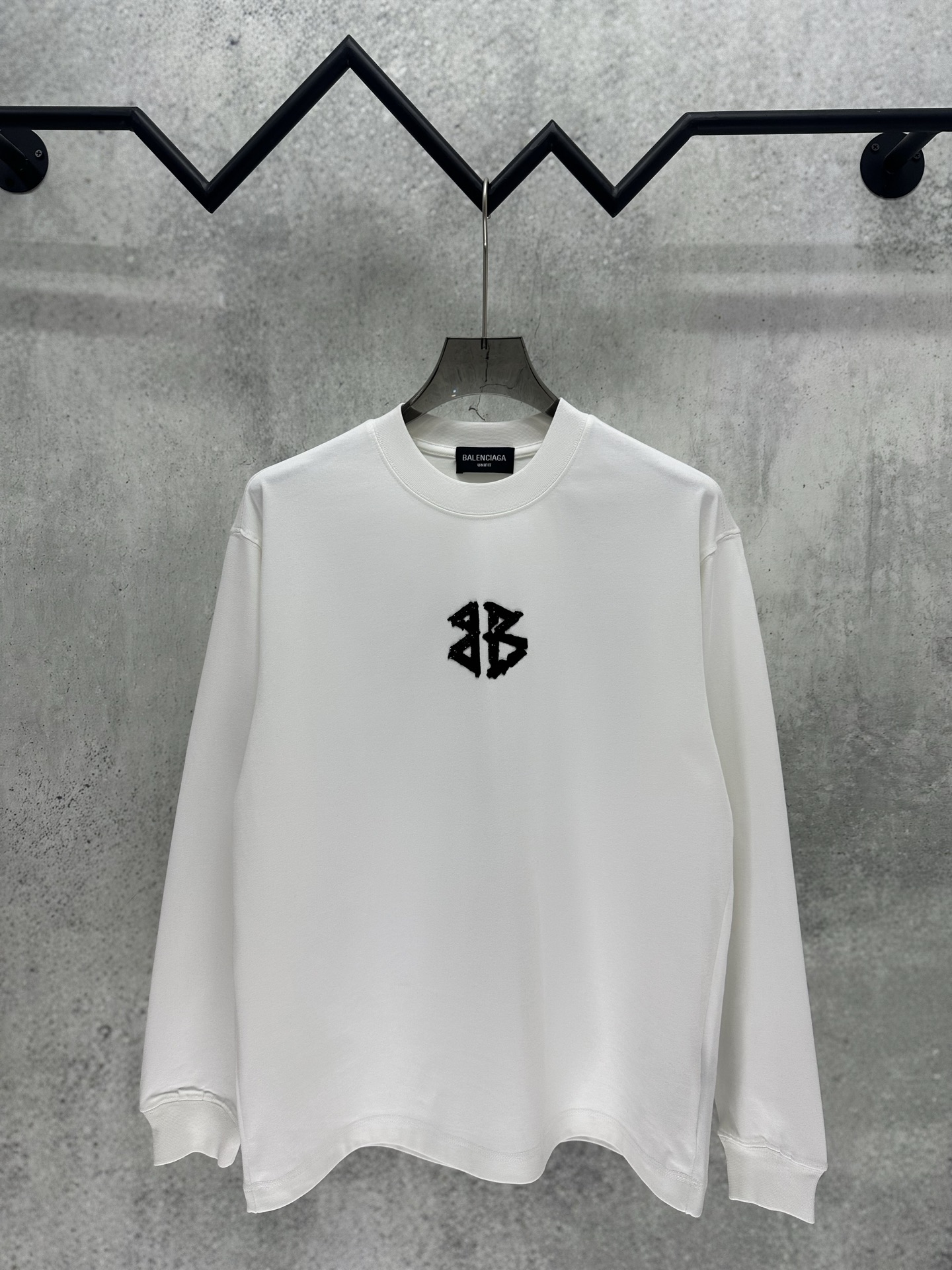 Cheap Balenciaga Long Sleeve T-Shirts in 217859, $30 USD- [IB217859] - Replica Balenciaga Long Sleeve T-Shirts