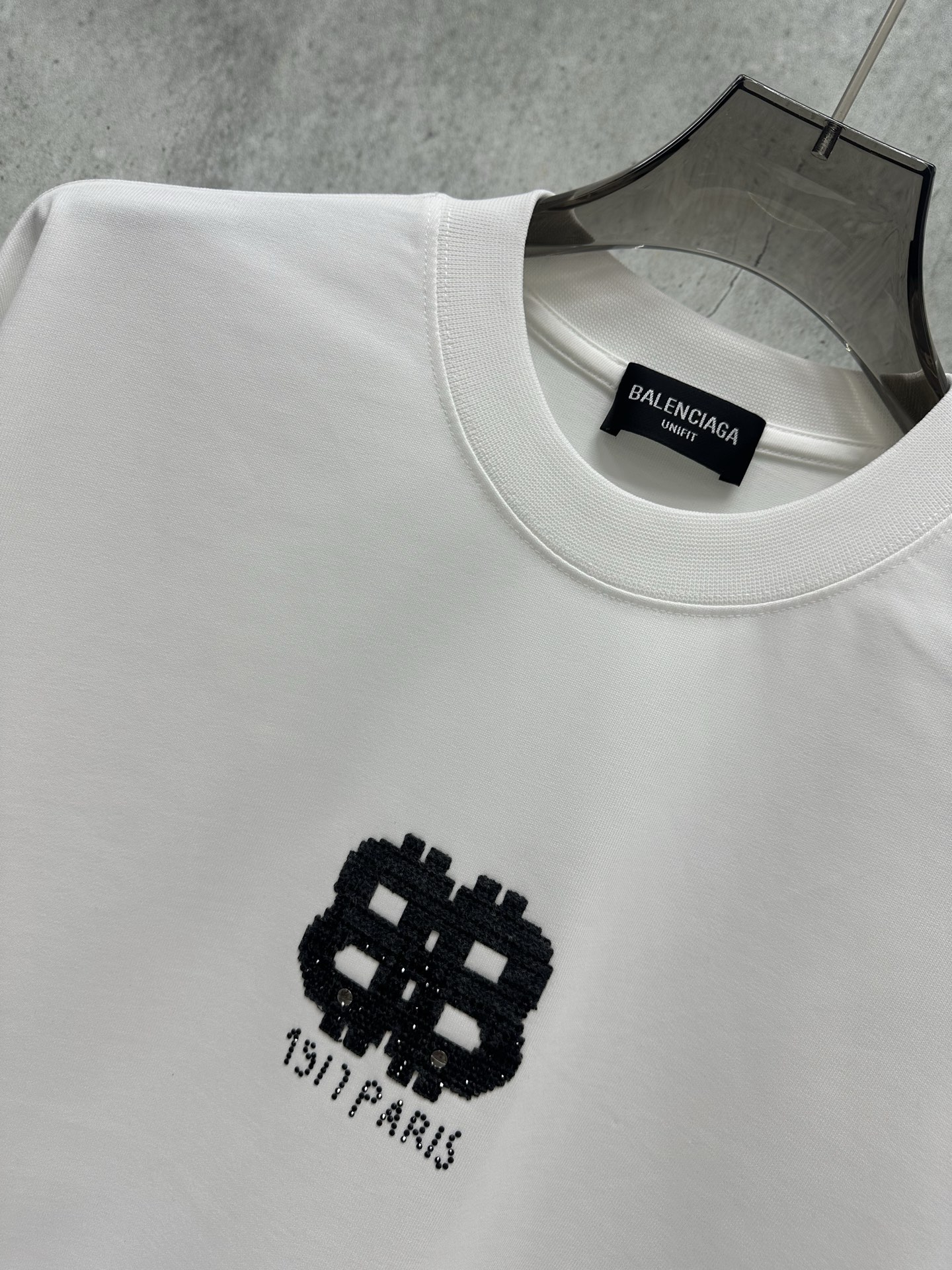 Cheap Balenciaga Long Sleeve T-Shirts in 217869, $30 USD- [IB217869] - Replica Balenciaga Long Sleeve T-Shirts