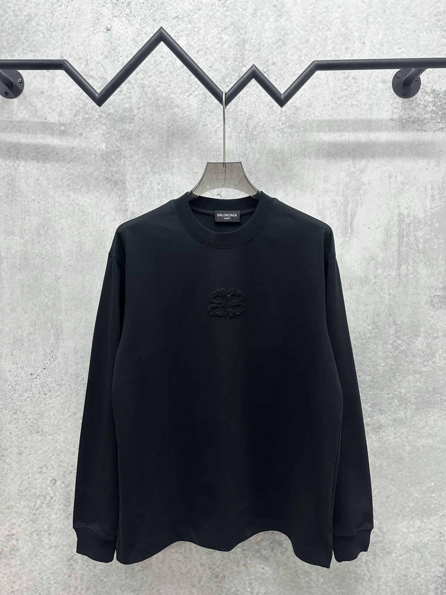 Cheap Balenciaga Long Sleeve T-Shirts in 217872, $30 USD- [IB217872] - Replica Balenciaga Long Sleeve T-Shirts