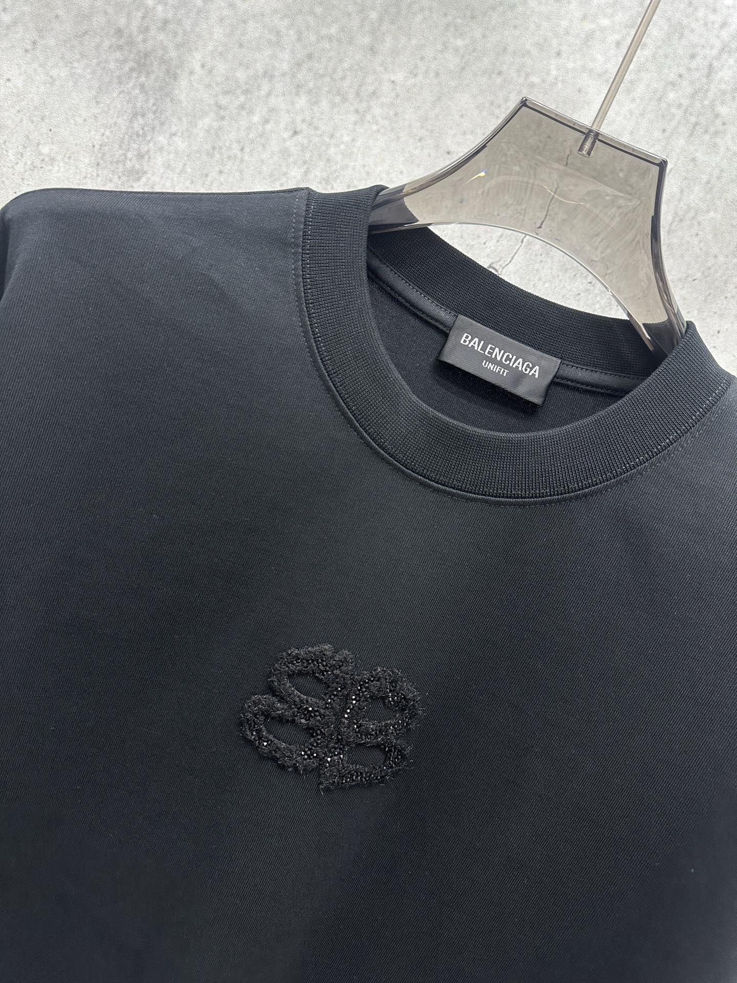 Cheap Balenciaga Long Sleeve T-Shirts in 217872, $30 USD- [IB217872] - Replica Balenciaga Long Sleeve T-Shirts