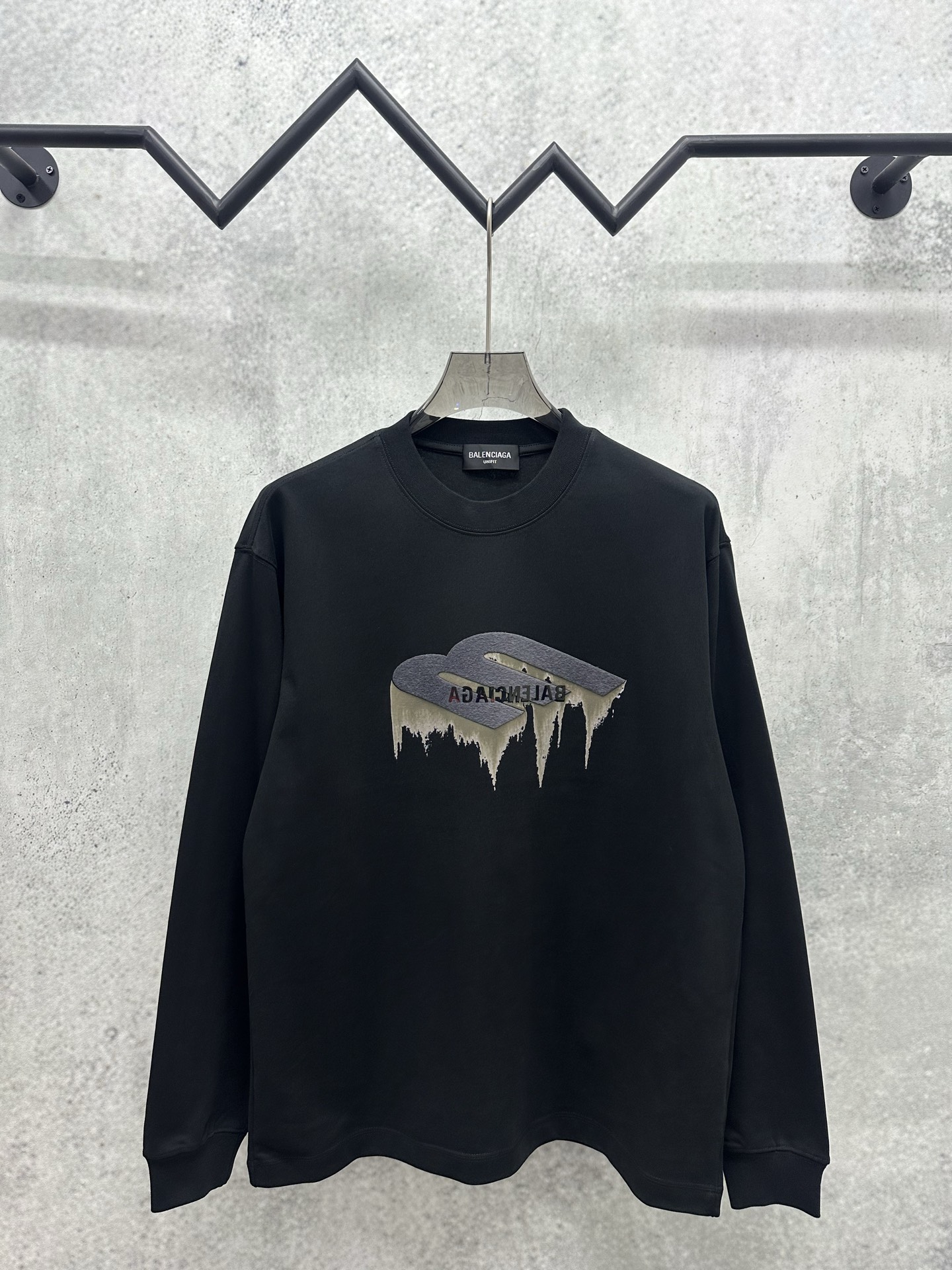 Cheap Balenciaga Long Sleeve T-Shirts in 217874, $30 USD- [IB217874] - Replica Balenciaga Long Sleeve T-Shirts
