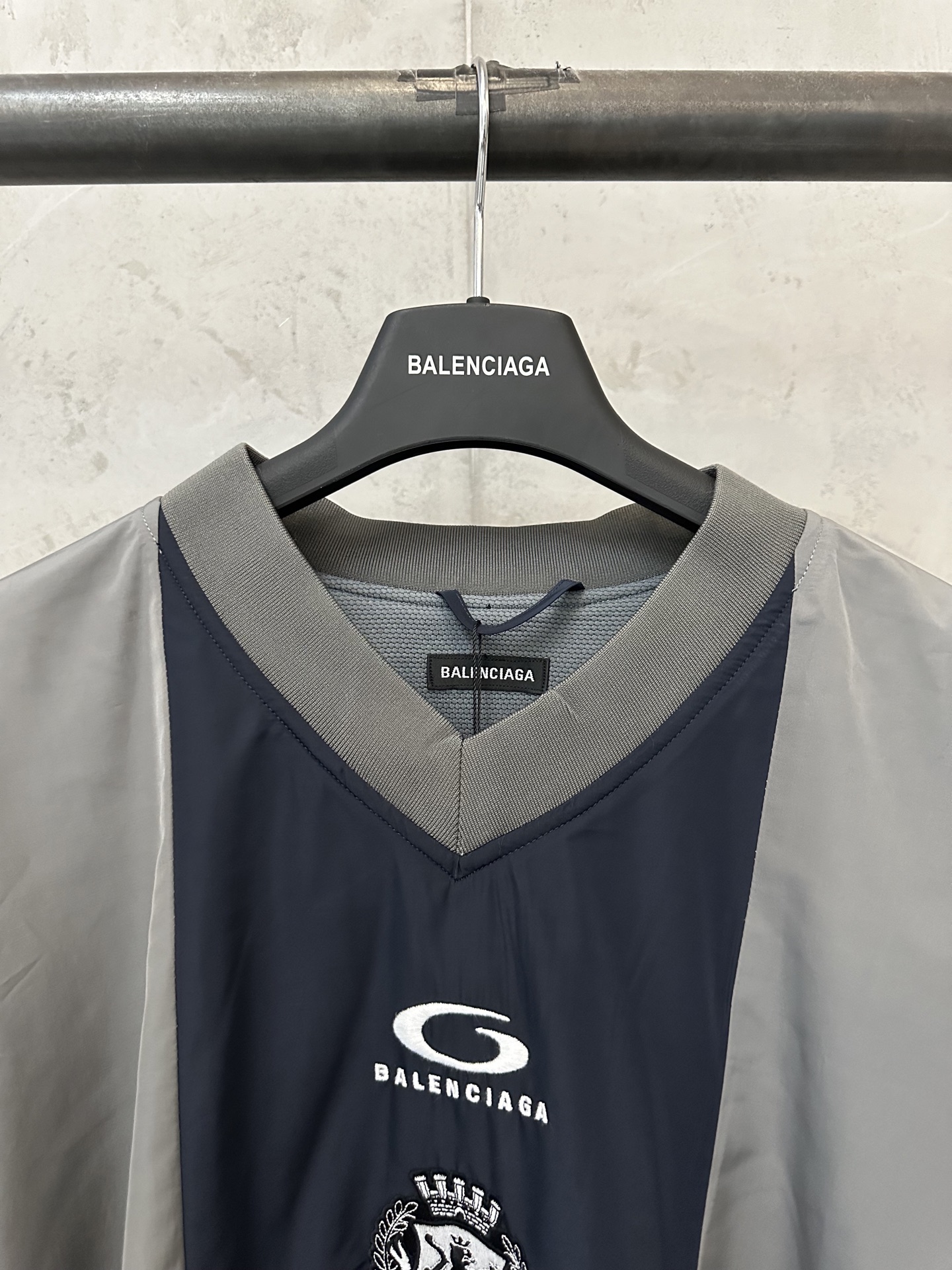 Cheap Balenciaga Long Sleeve T-Shirts in 217880, $50 USD- [IB217880] - Replica Balenciaga Long Sleeve T-Shirts