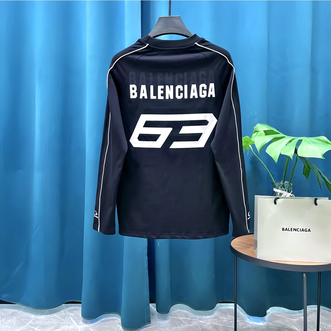 Cheap Balenciaga Long Sleeve T-Shirts in 217902, $30 USD- [IB217902] - Replica Balenciaga Long Sleeve T-Shirts