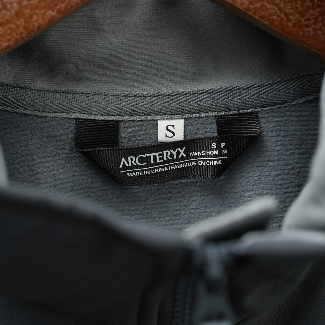 Cheap ARC TERYX Jackets for Men in 217953, $105 USD- [IB217953] - Replica ARC TERYX Jackets for Men