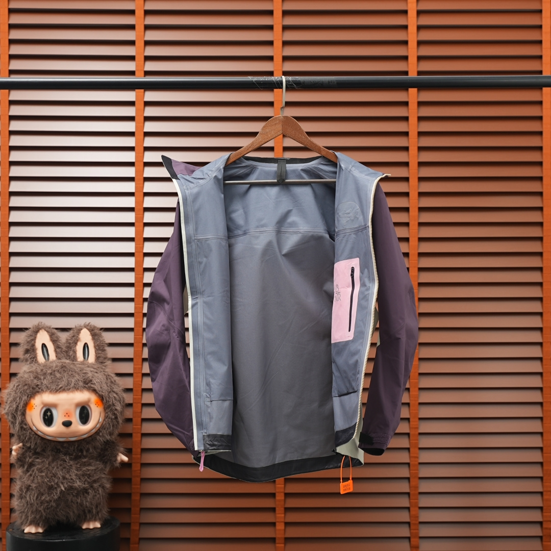 Cheap ARC TERYX Jackets for Men in 217955, $105 USD- [IB217955] - Replica ARC TERYX Jackets for Men