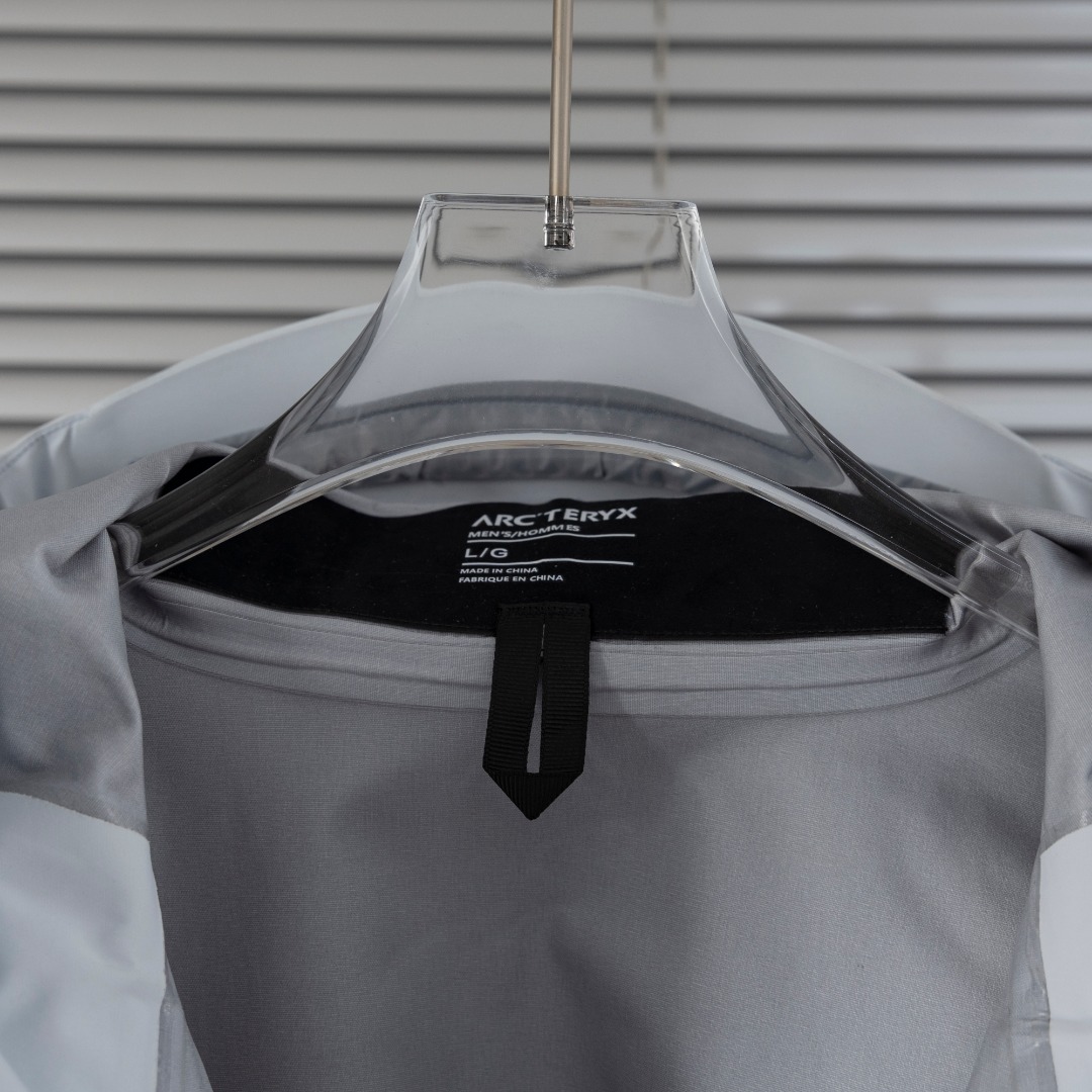 Cheap ARC TERYX Jackets for Men in 217980, $105 USD- [IB217980] - Replica ARC TERYX Jackets for Men