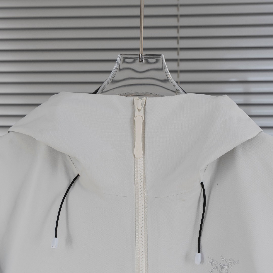Cheap ARC TERYX Jackets for Men in 217982, $105 USD- [IB217982] - Replica ARC TERYX Jackets for Men
