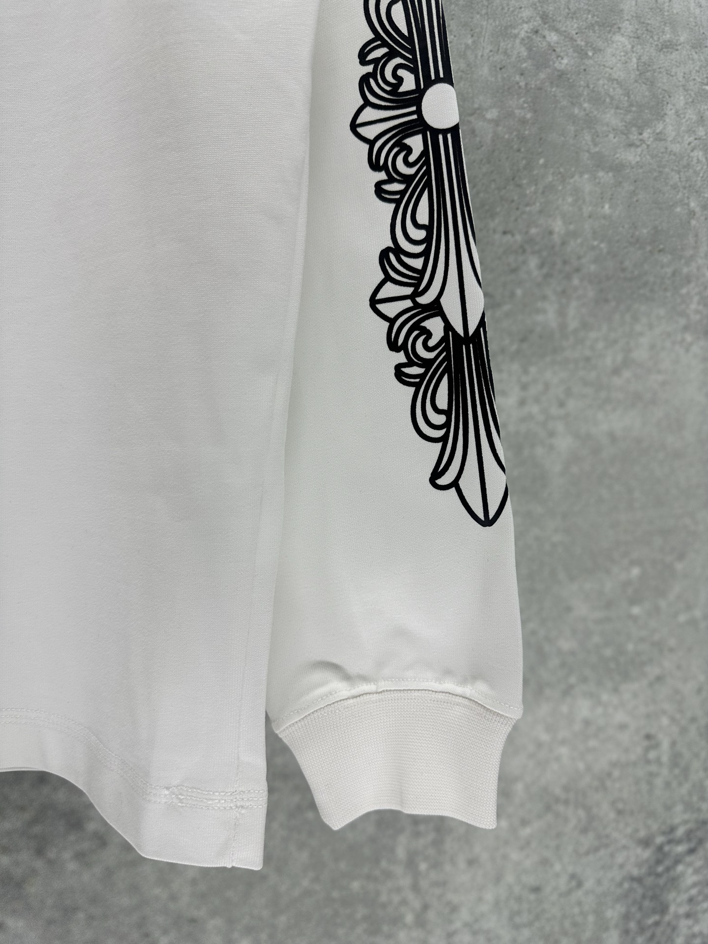 Cheap Chrome Hearts Long-Sleeved T-shirts in 218037, $40 USD- [IB218037] - Replica Chrome Hearts Long-Sleeved T-shirts