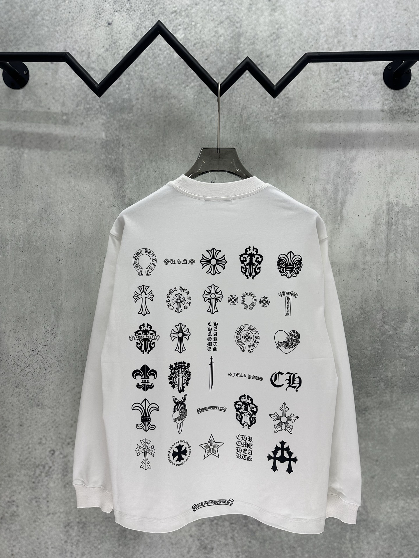 Cheap Chrome Hearts Long-Sleeved T-shirts in 218039, $40 USD- [IB218039] - Replica Chrome Hearts Long-Sleeved T-shirts