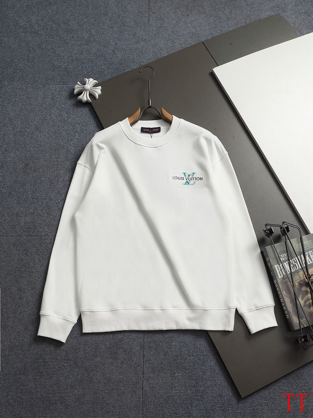 Cheap Louis Vuitton Hoodies in 218076, $60 USD- [IB218076] - Replica Louis Vuitton Hoodies