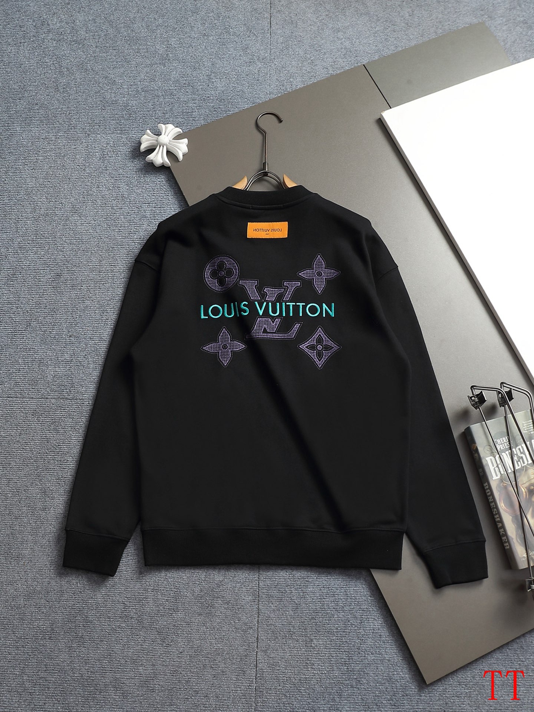 Cheap Louis Vuitton Hoodies in 218077, $60 USD- [IB218077] - Replica Louis Vuitton Hoodies