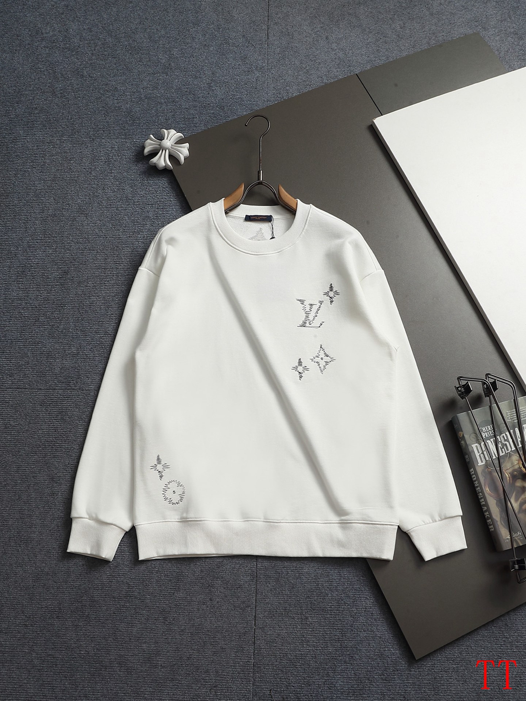 Cheap Louis Vuitton Hoodies in 218078, $60 USD- [IB218078] - Replica Louis Vuitton Hoodies