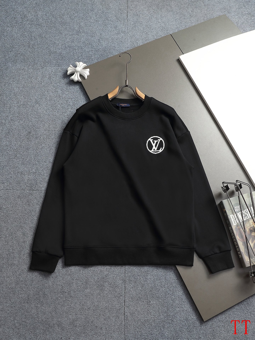 Cheap Louis Vuitton Hoodies in 218088, $60 USD- [IB218088] - Replica Louis Vuitton Hoodies