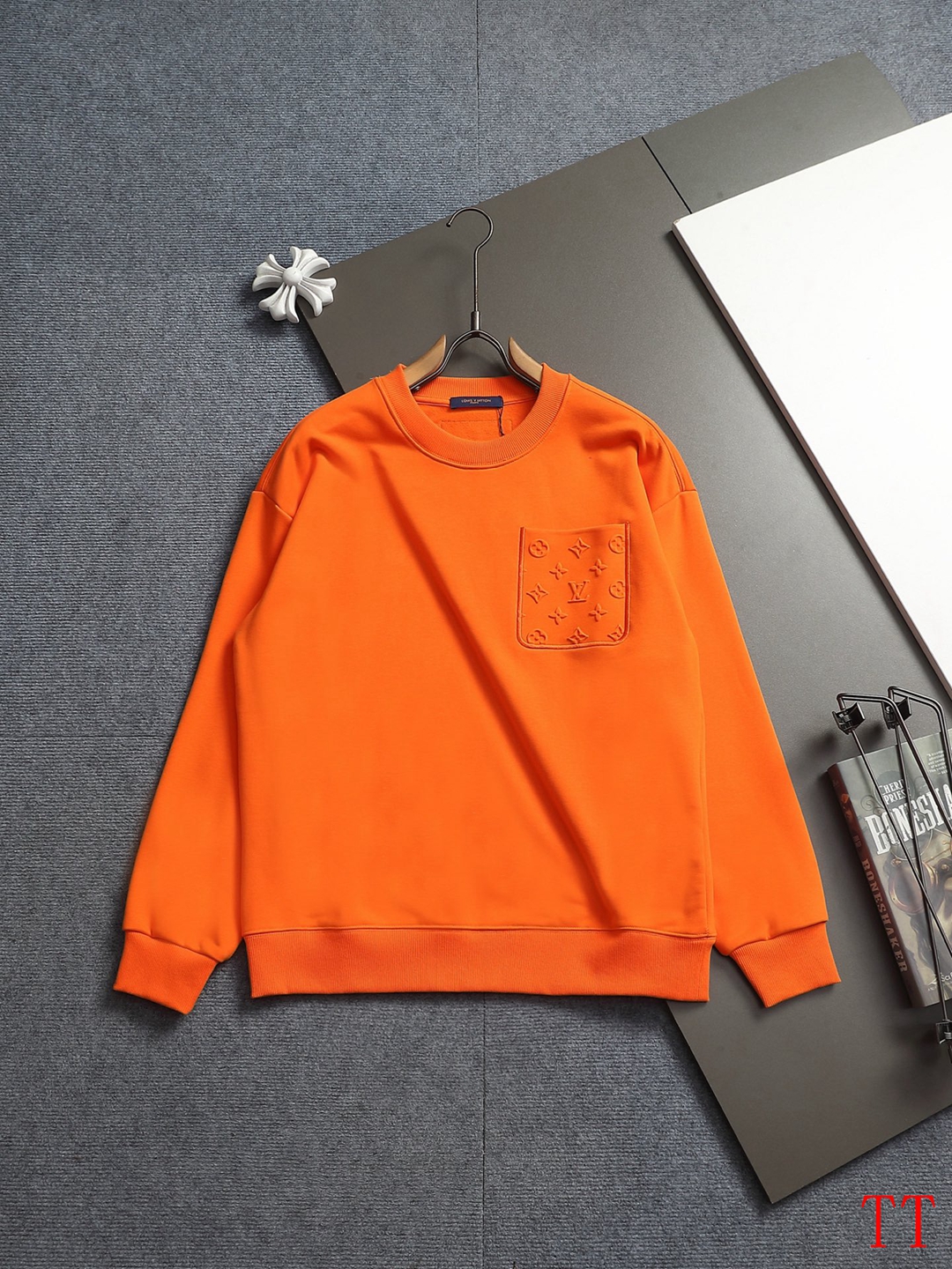 Cheap Louis Vuitton Hoodies in 218090, $60 USD- [IB218090] - Replica Louis Vuitton Hoodies