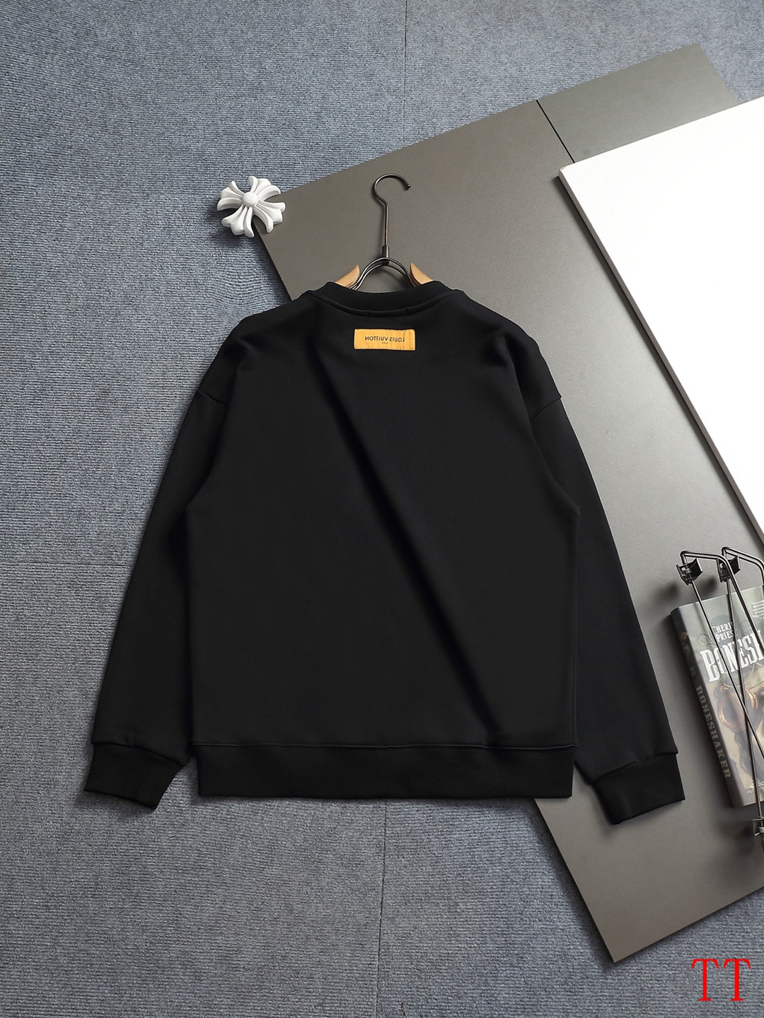 Cheap Louis Vuitton Hoodies in 218091, $60 USD- [IB218091] - Replica Louis Vuitton Hoodies