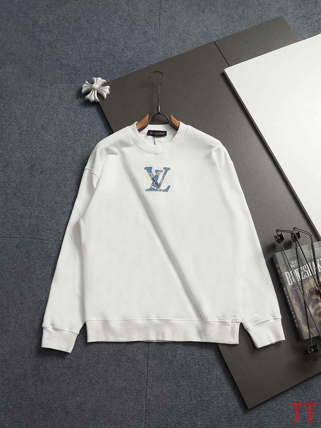 Cheap Louis Vuitton Hoodies in 218092, $60 USD- [IB218092] - Replica Louis Vuitton Hoodies