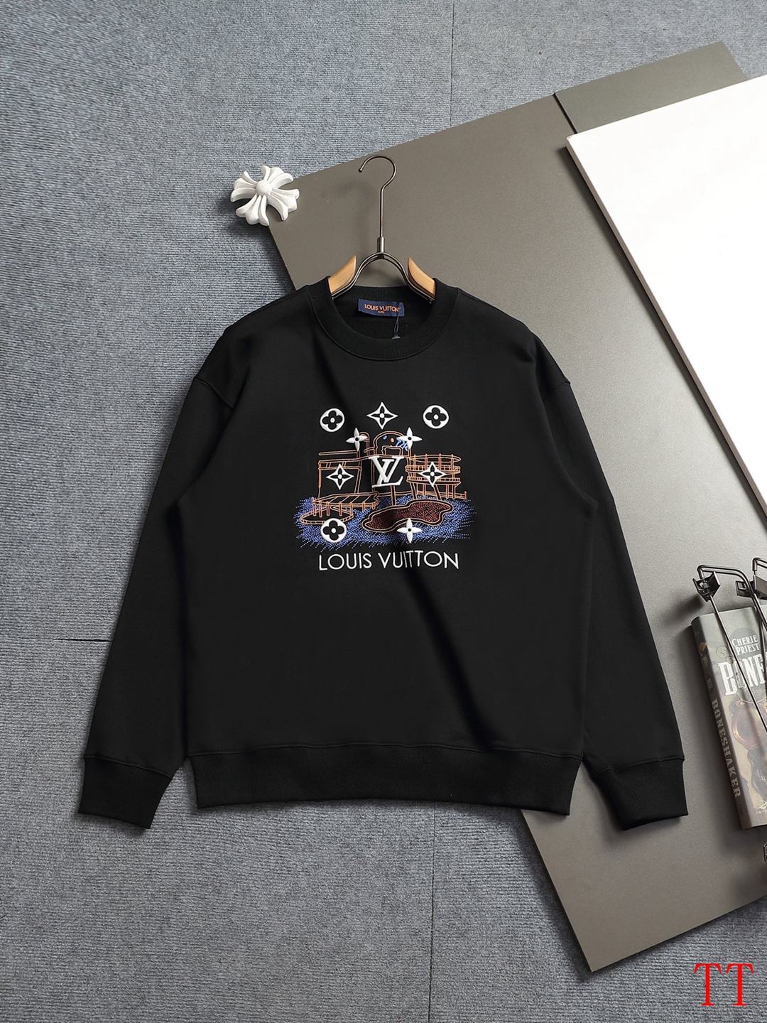 Cheap Louis Vuitton Hoodies in 218095, $60 USD- [IB218095] - Replica Louis Vuitton Hoodies
