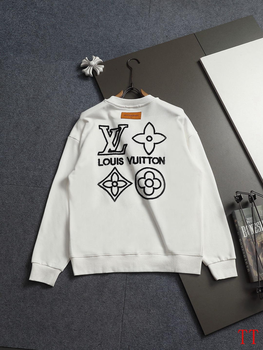 Cheap Louis Vuitton Hoodies in 218097, $60 USD- [IB218097] - Replica Louis Vuitton Hoodies