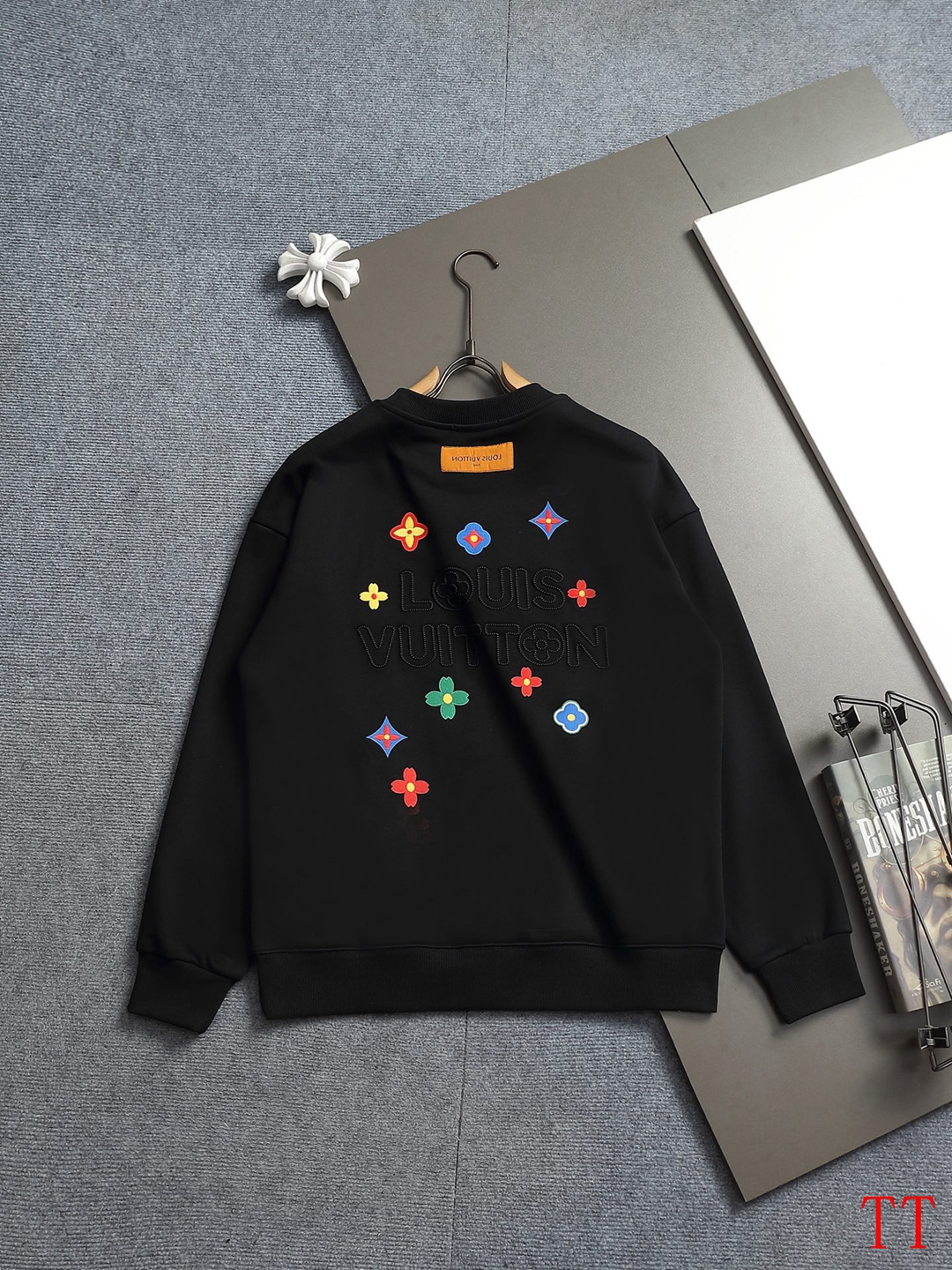 Cheap Louis Vuitton Hoodies in 218101, $60 USD- [IB218101] - Replica Louis Vuitton Hoodies