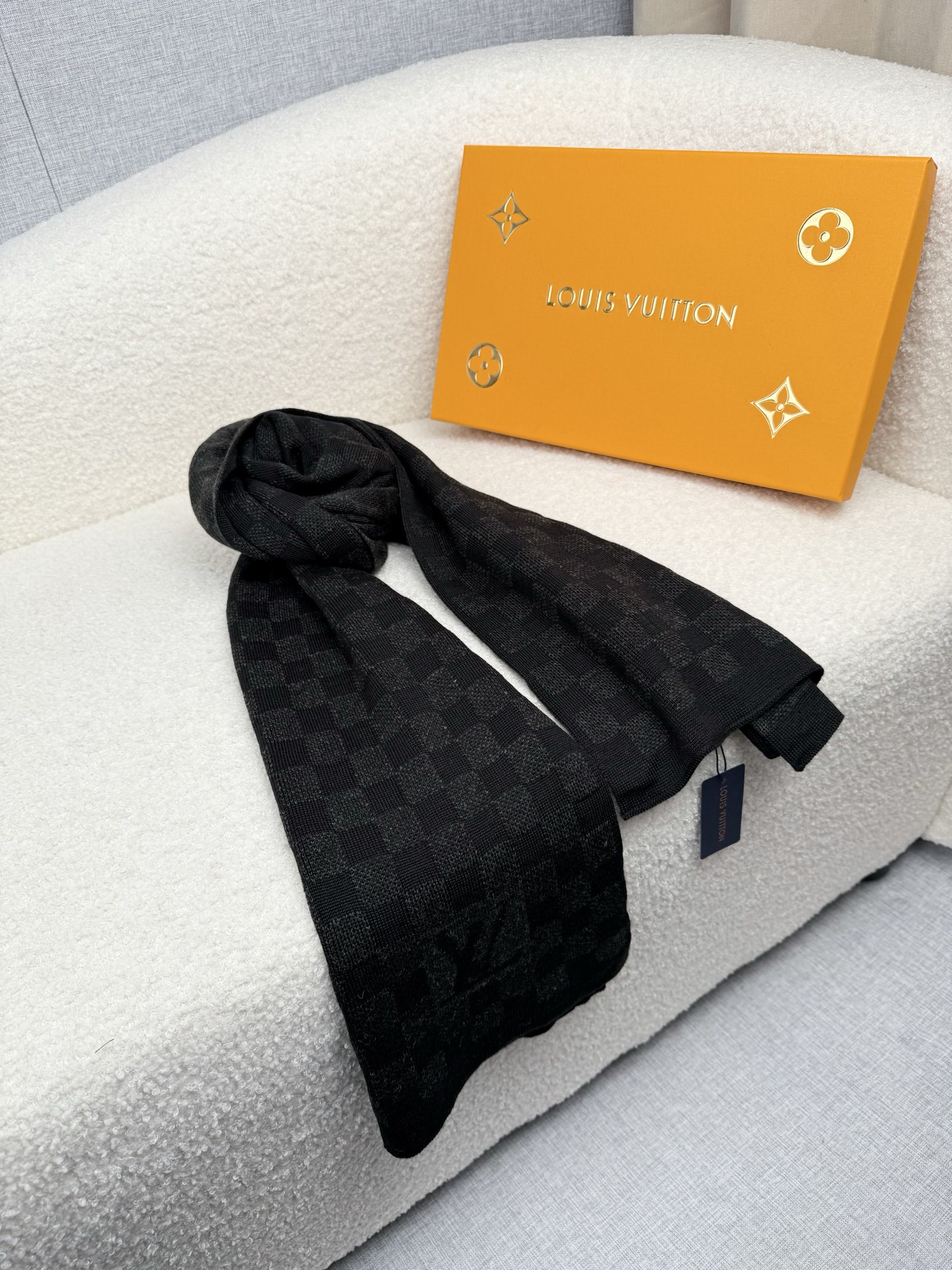 Cheap Louis Vuitton Scarf for Men in 218162, $55 USD- [IB218162] - Replica Louis Vuitton Scarf for Men