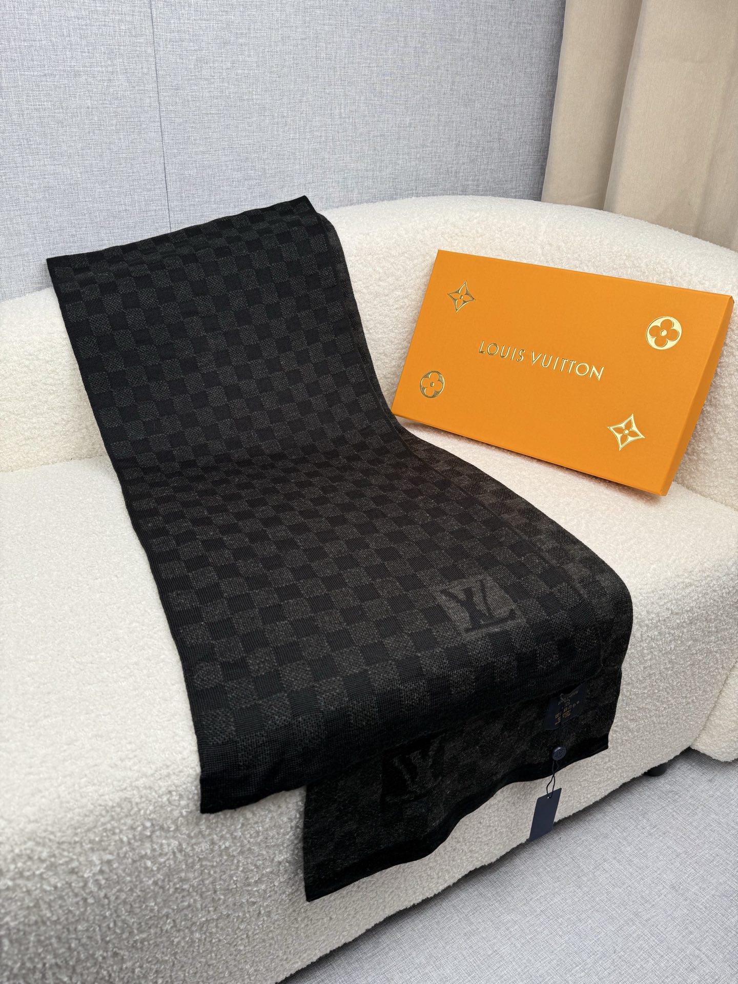 Cheap Louis Vuitton Scarf for Men in 218162, $55 USD- [IB218162] - Replica Louis Vuitton Scarf for Men