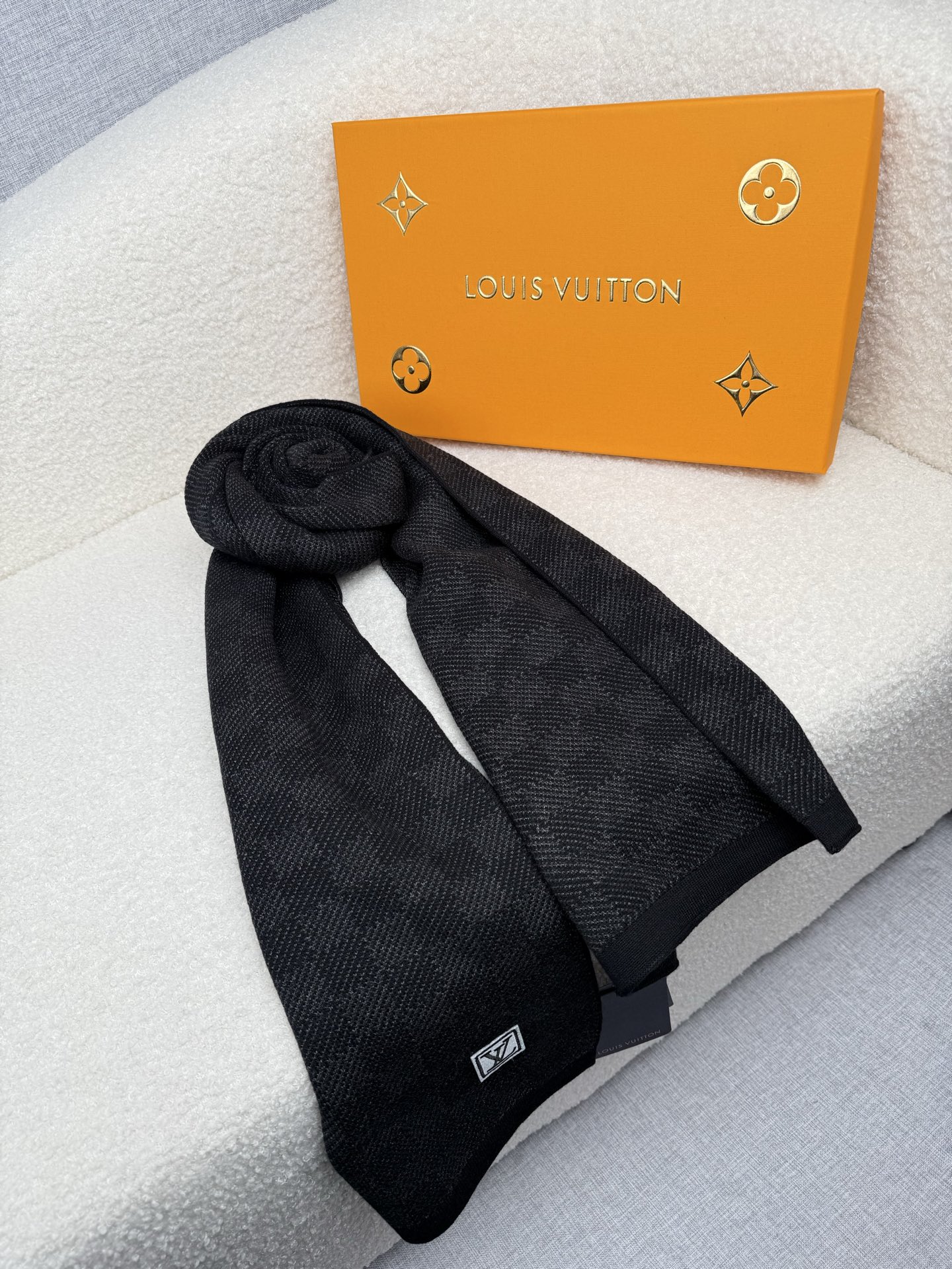 Cheap Louis Vuitton Scarf for Men in 218168, $55 USD- [IB218168] - Replica Louis Vuitton Scarf for Men