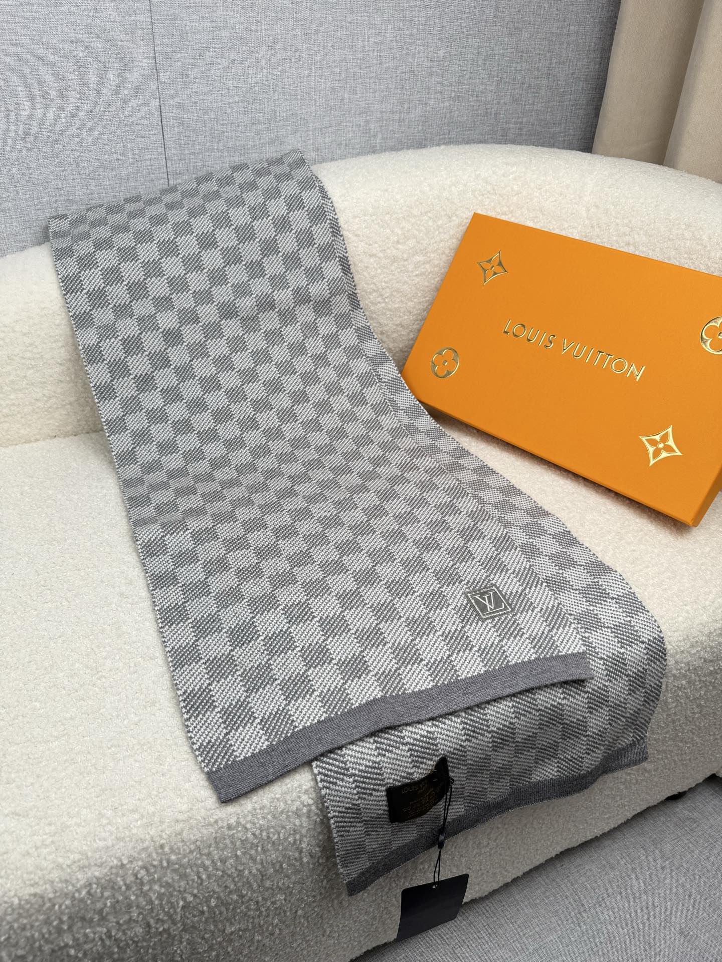 Cheap Louis Vuitton Scarf for Men in 218169, $55 USD- [IB218169] - Replica Louis Vuitton Scarf for Men