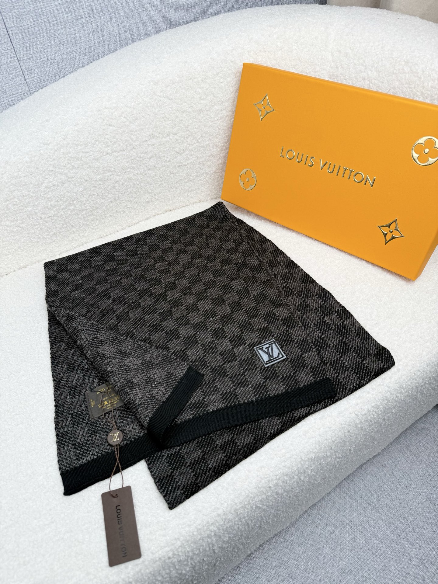 Cheap Louis Vuitton Scarf for Men in 218172, $55 USD- [IB218172] - Replica Louis Vuitton Scarf for Men