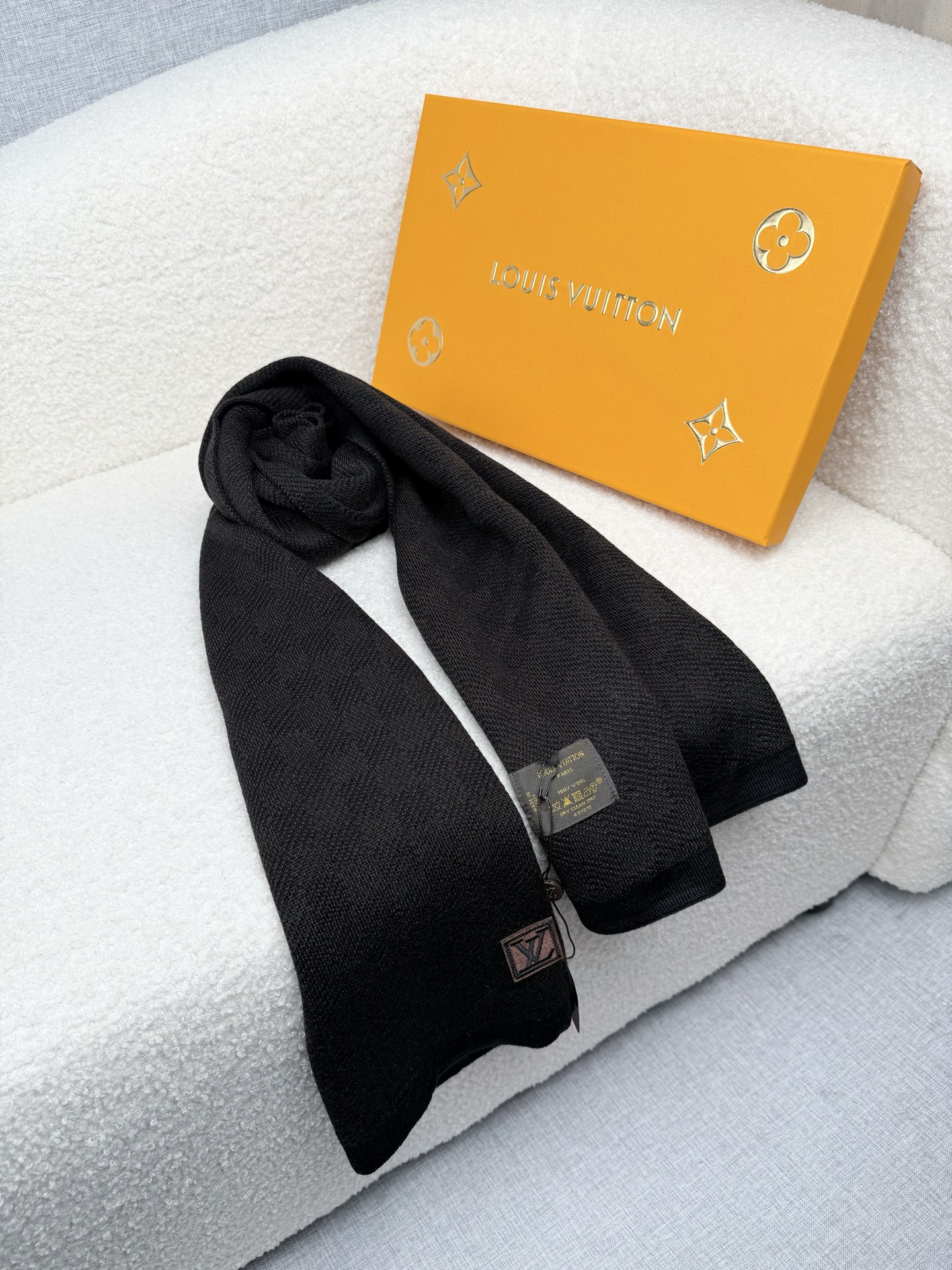 Cheap Louis Vuitton Scarf for Men in 218174, $55 USD- [IB218174] - Replica Louis Vuitton Scarf for Men
