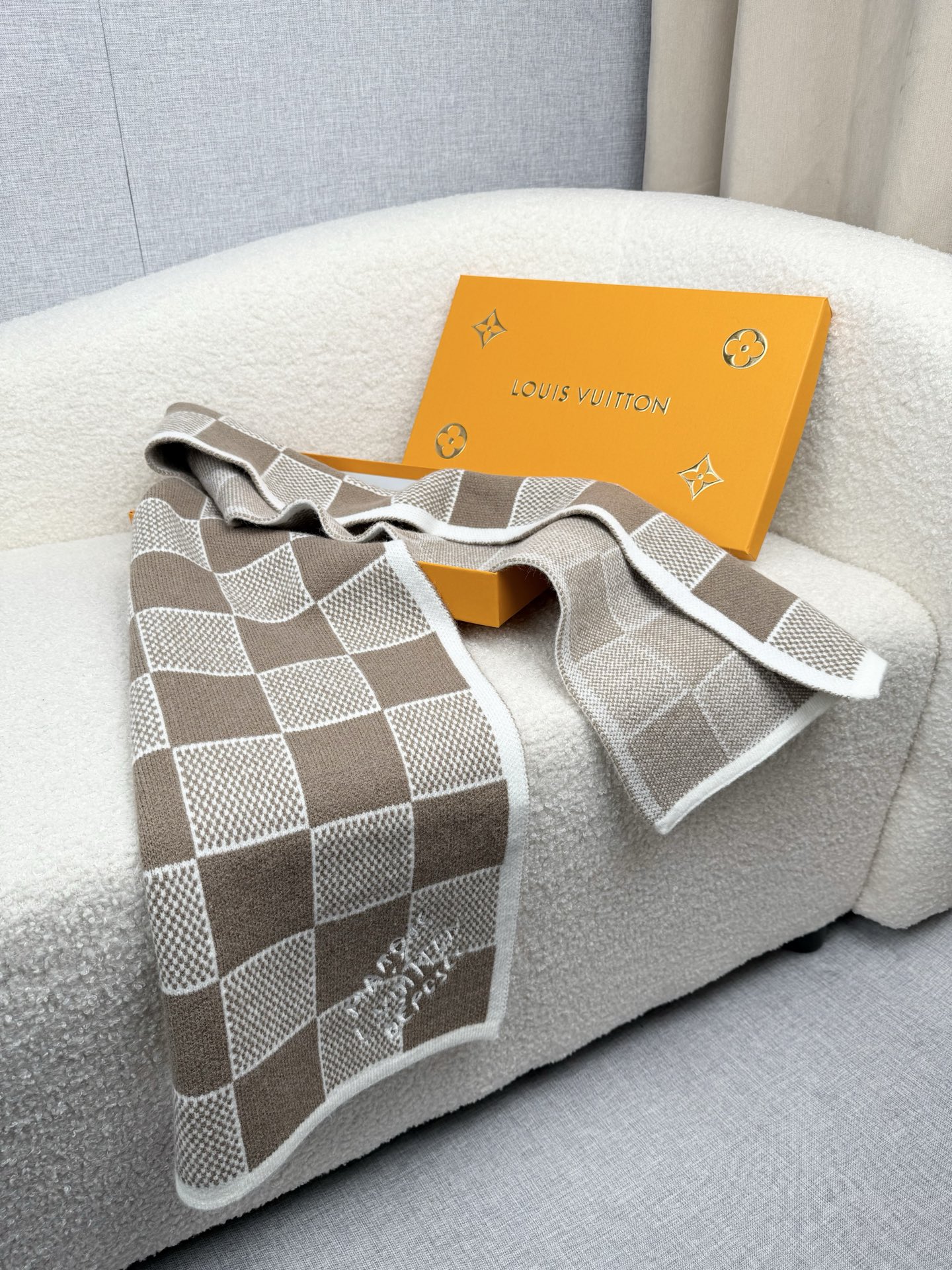 Cheap Louis Vuitton Scarf for Men in 218177, $55 USD- [IB218177] - Replica Louis Vuitton Scarf for Men