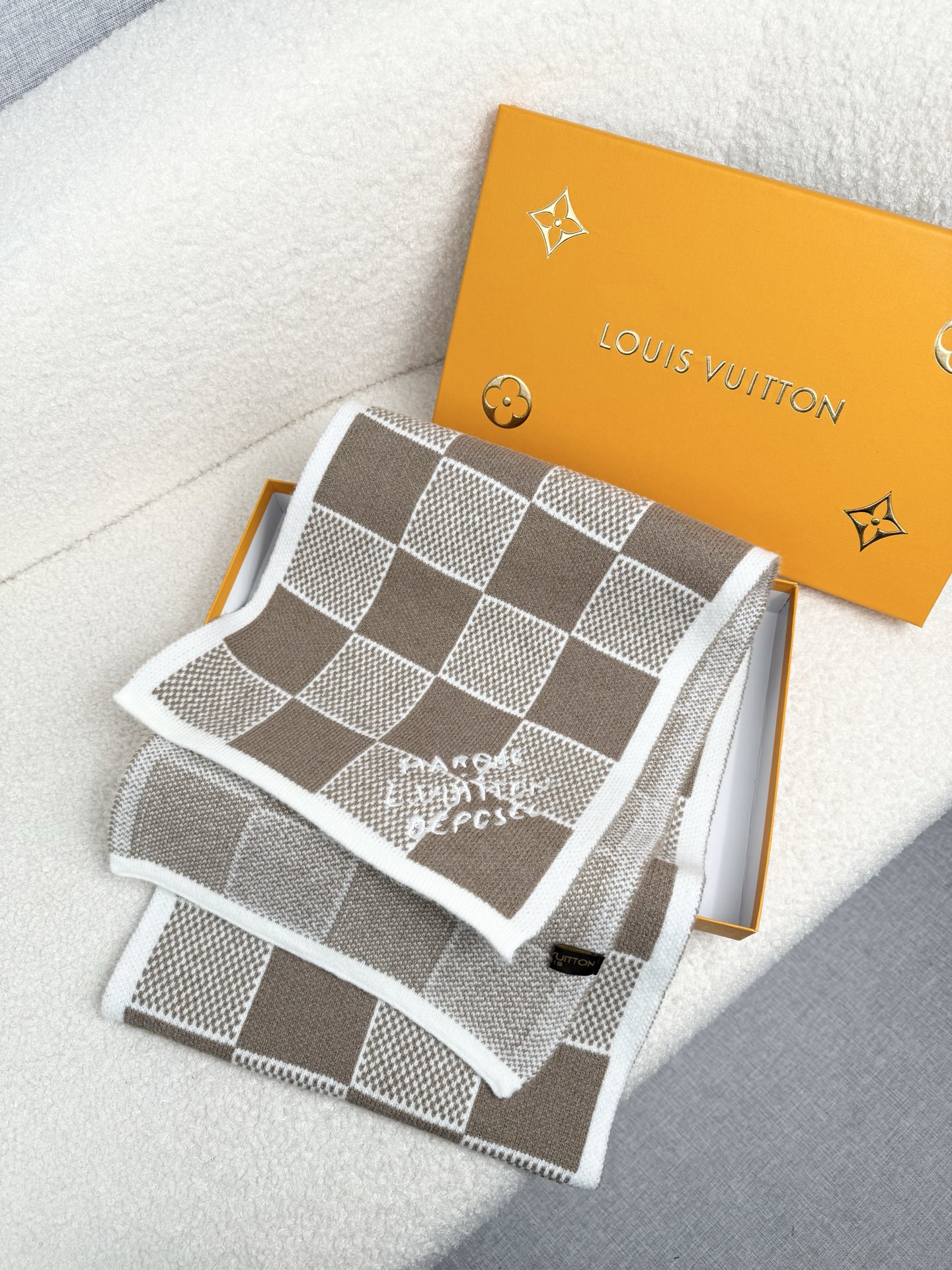 Cheap Louis Vuitton Scarf for Men in 218177, $55 USD- [IB218177] - Replica Louis Vuitton Scarf for Men