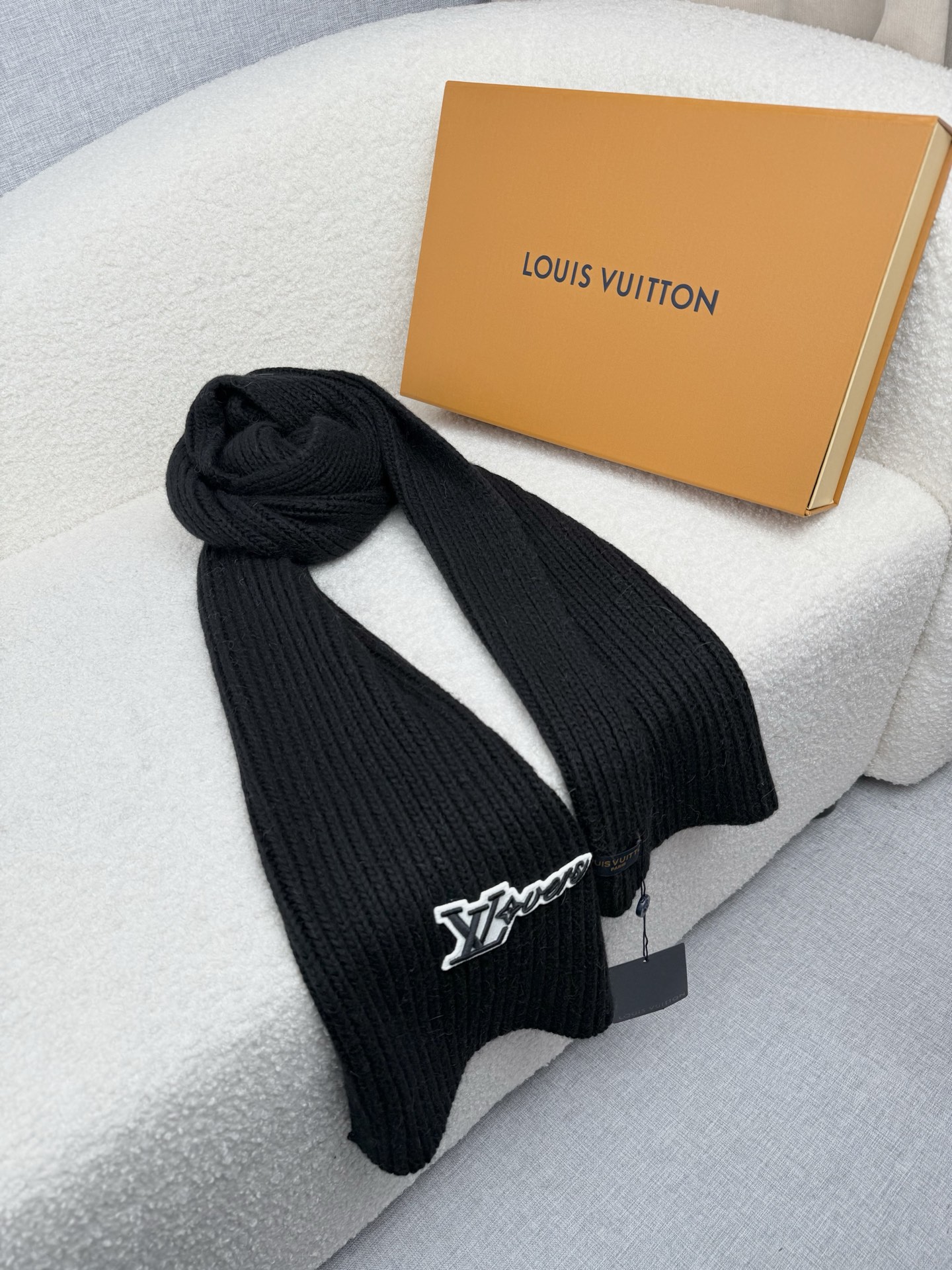 Cheap Louis Vuitton Scarf for Men in 218185, $55 USD- [IB218185] - Replica Louis Vuitton Scarf for Men