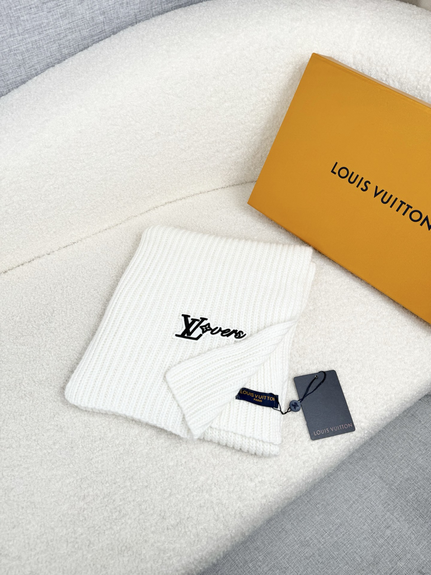 Cheap Louis Vuitton Scarf for Men in 218188, $55 USD- [IB218188] - Replica Louis Vuitton Scarf for Men
