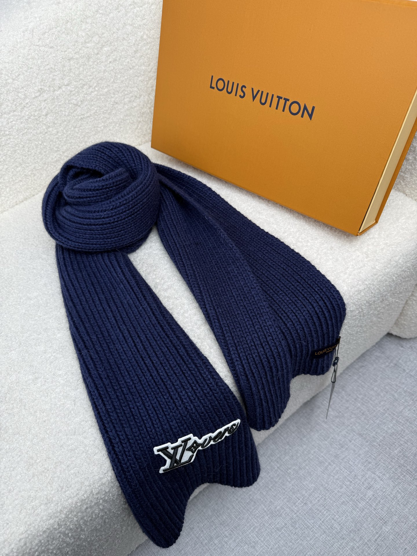 Cheap Louis Vuitton Scarf for Men in 218189, $55 USD- [IB218189] - Replica Louis Vuitton Scarf for Men