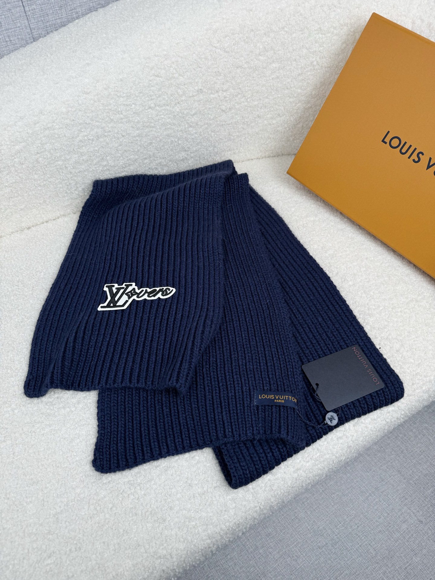 Cheap Louis Vuitton Scarf for Men in 218189, $55 USD- [IB218189] - Replica Louis Vuitton Scarf for Men