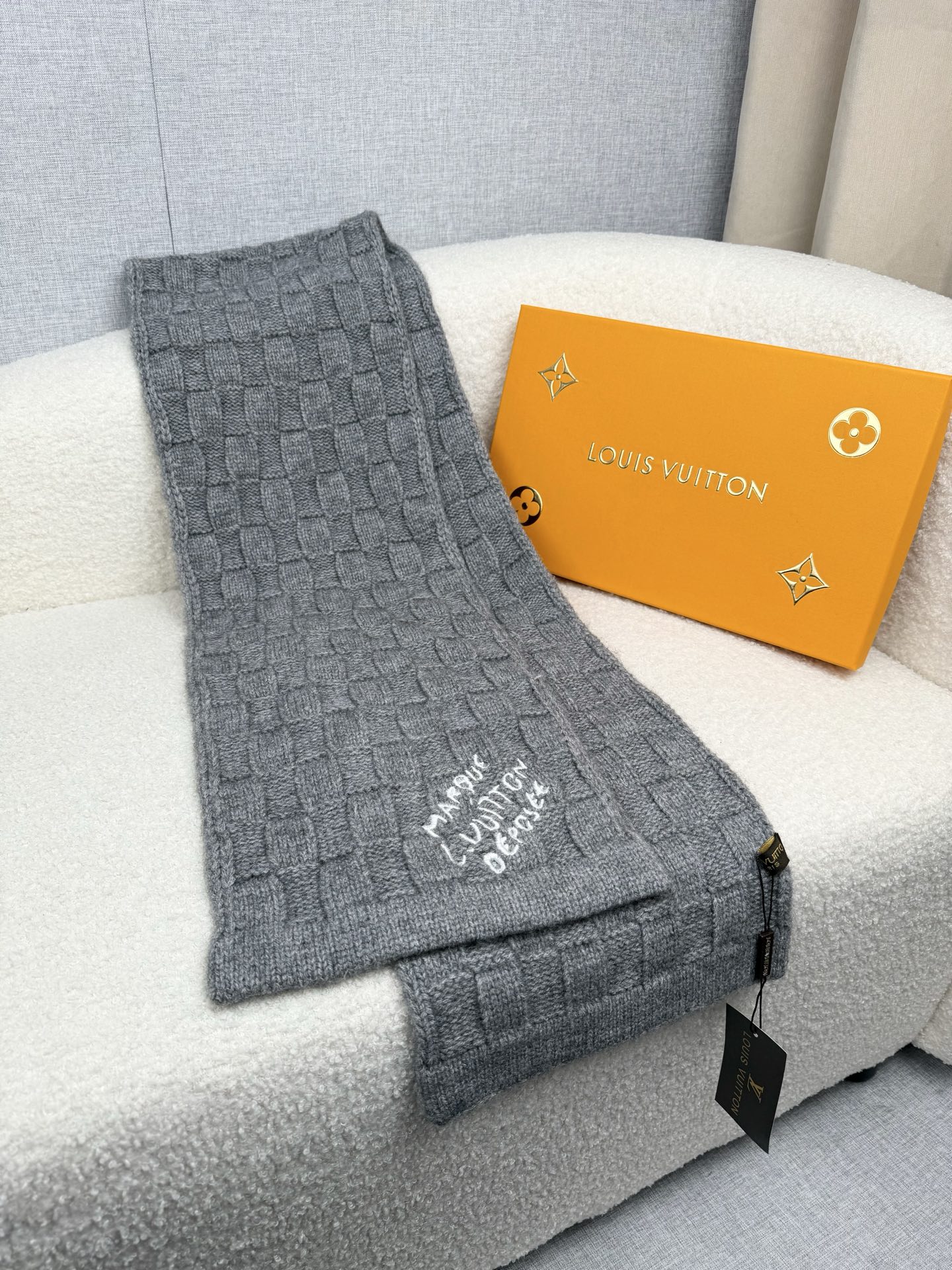 Cheap Louis Vuitton Scarf for Men in 218191, $55 USD- [IB218191] - Replica Louis Vuitton Scarf for Men