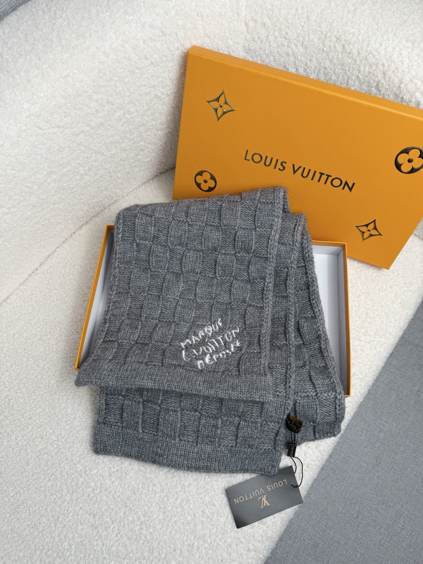 Cheap Louis Vuitton Scarf for Men in 218191, $55 USD- [IB218191] - Replica Louis Vuitton Scarf for Men