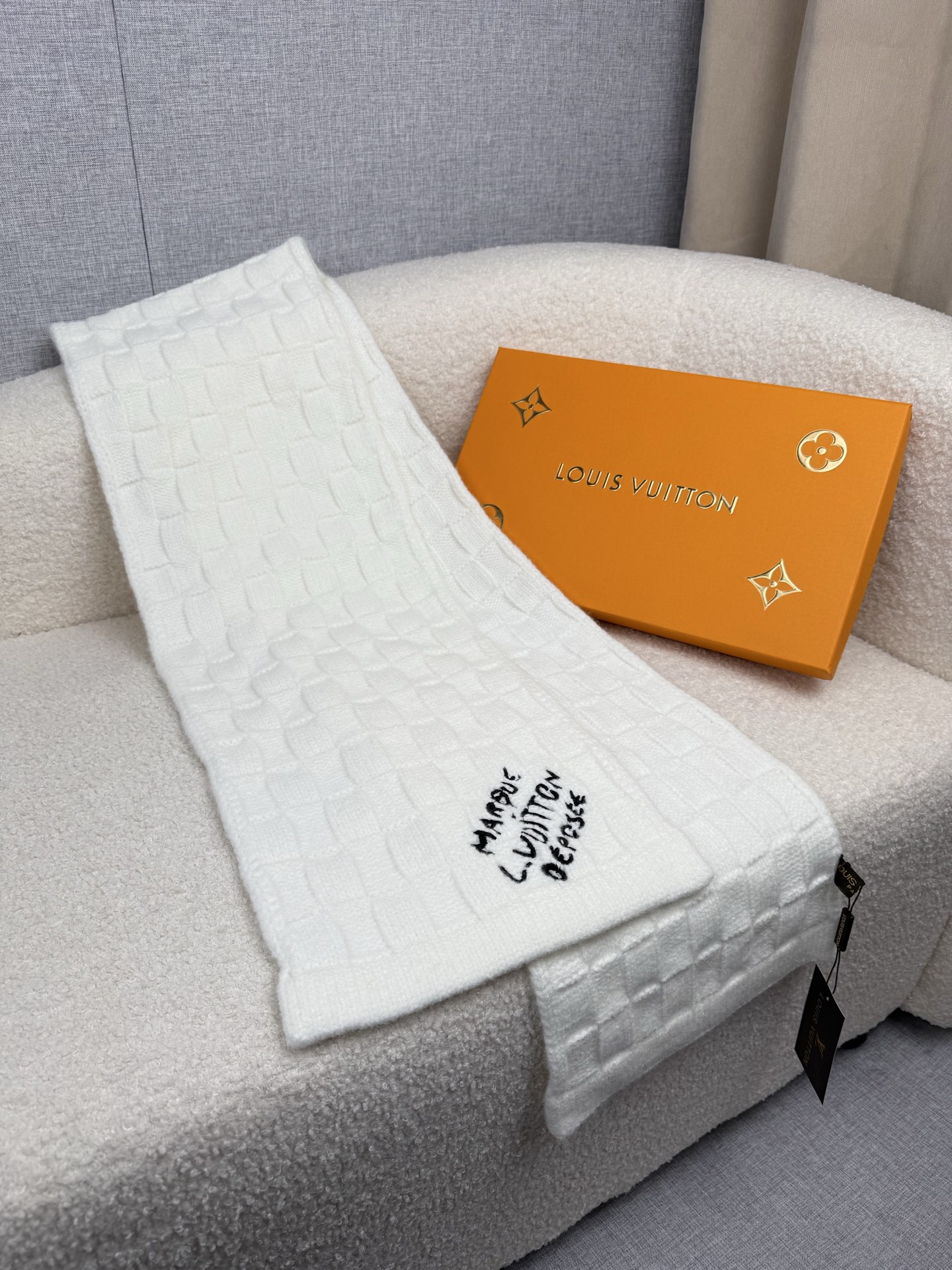Cheap Louis Vuitton Scarf for Men in 218192, $55 USD- [IB218192] - Replica Louis Vuitton Scarf for Men