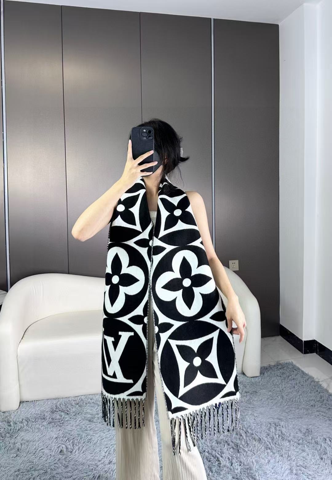 Cheap Louis Vuitton Cashmere Scarf in 218214, $55 USD- [IB218214] - Replica Louis Vuitton Cashmere Scarf