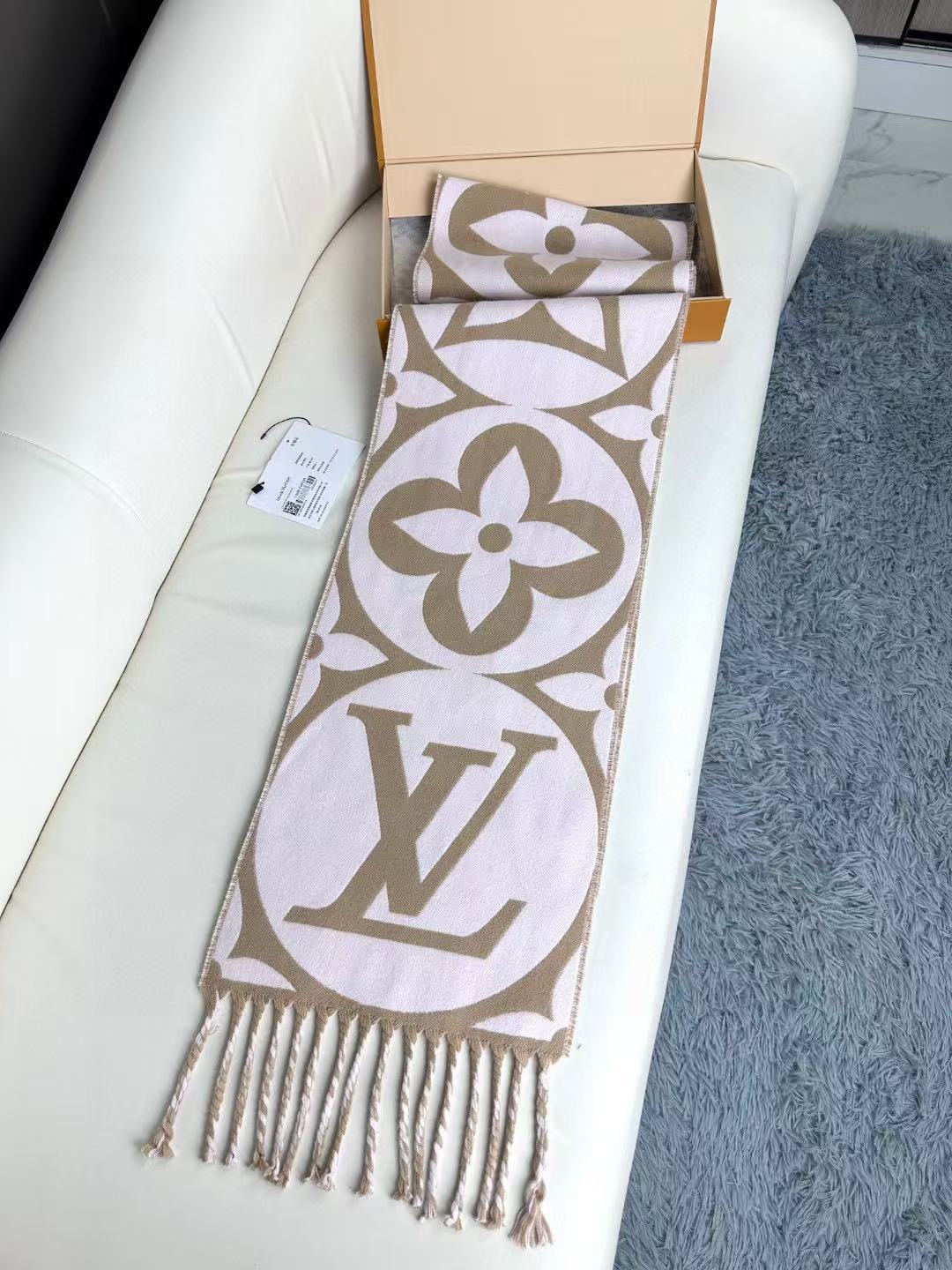 Cheap Louis Vuitton Cashmere Scarf in 218215, $55 USD- [IB218215] - Replica Louis Vuitton Cashmere Scarf