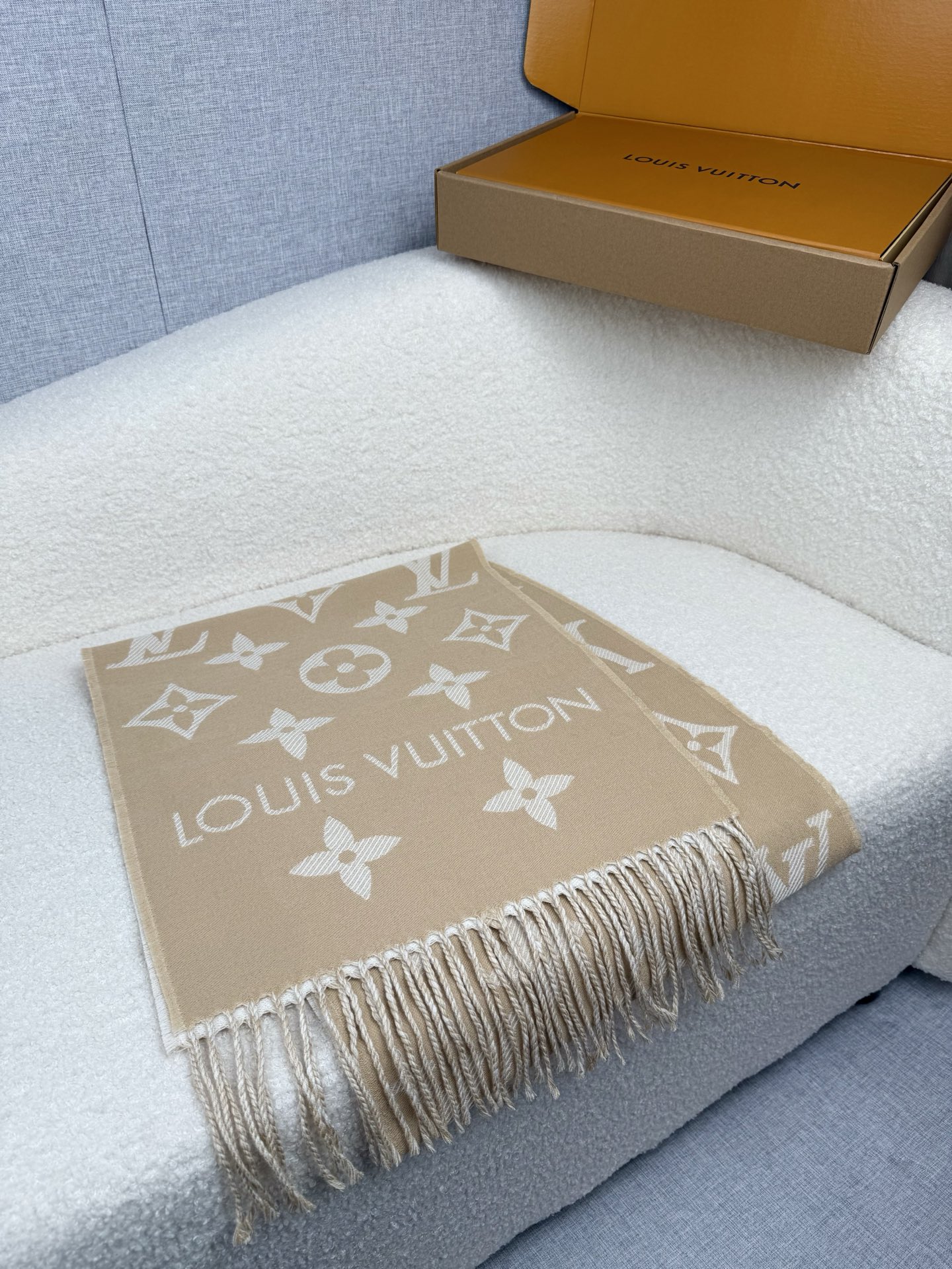 Cheap Louis Vuitton Cashmere Scarf in 218220, $55 USD- [IB218220] - Replica Louis Vuitton Cashmere Scarf