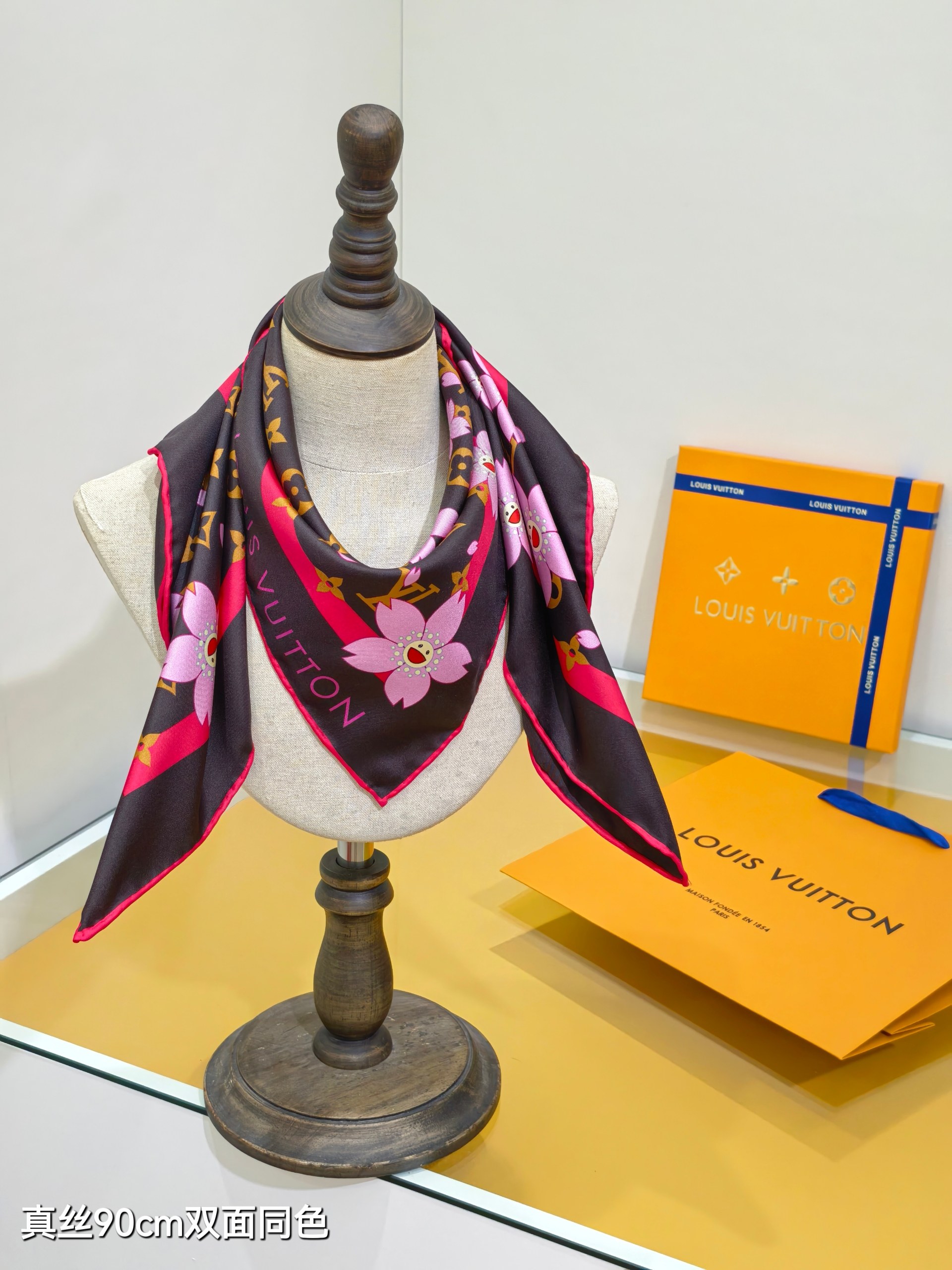 Cheap Louis Vuitton Lightweight Scarf in 218354, $55 USD- [IB218354] - Replica Louis Vuitton Lightweight Scarf