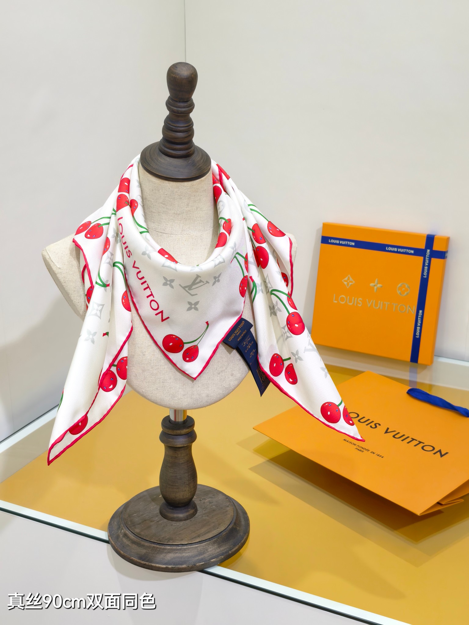Cheap Louis Vuitton Lightweight Scarf in 218358, $55 USD- [IB218358] - Replica Louis Vuitton Lightweight Scarf