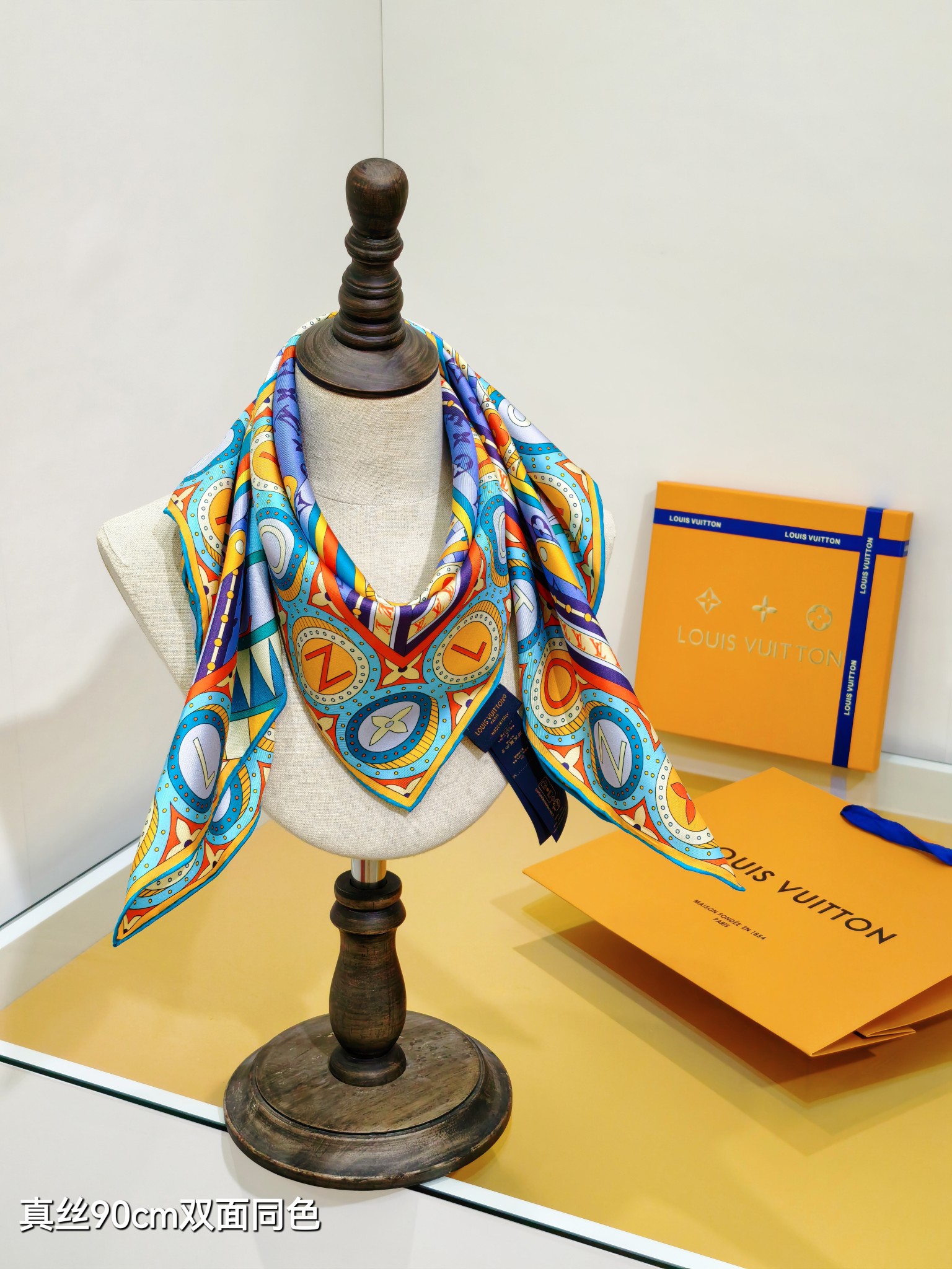 Cheap Louis Vuitton Lightweight Scarf in 218366, $55 USD- [IB218366] - Replica Louis Vuitton Lightweight Scarf