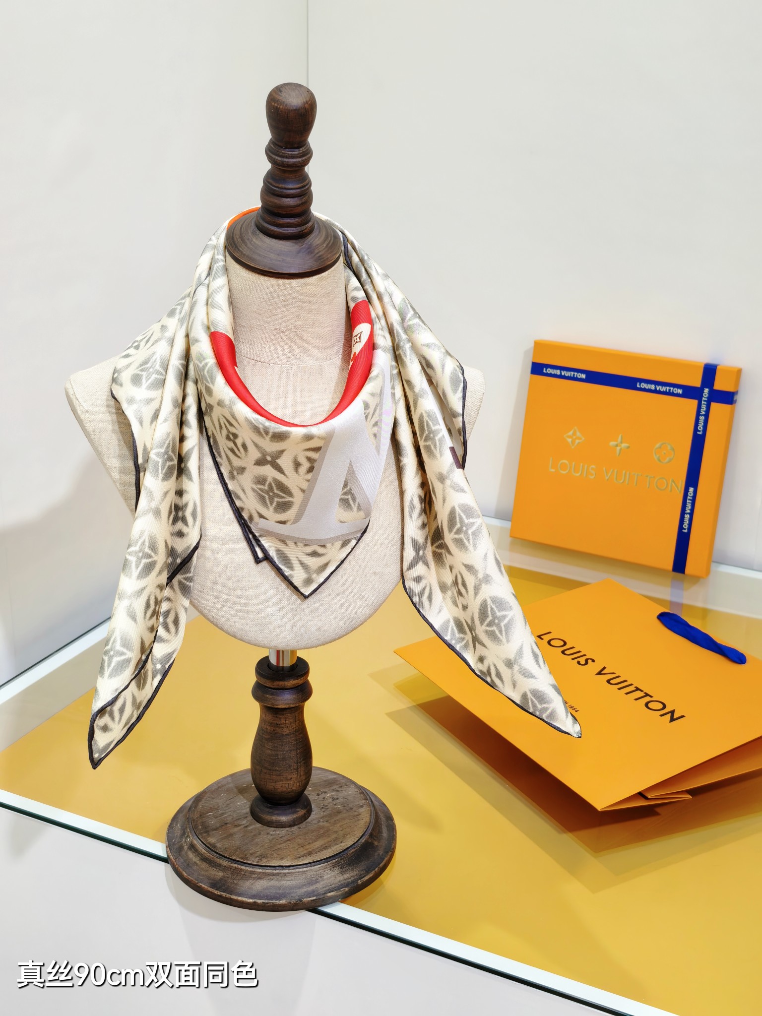 Cheap Louis Vuitton Lightweight Scarf in 218396, $55 USD- [IB218396] - Replica Louis Vuitton Lightweight Scarf