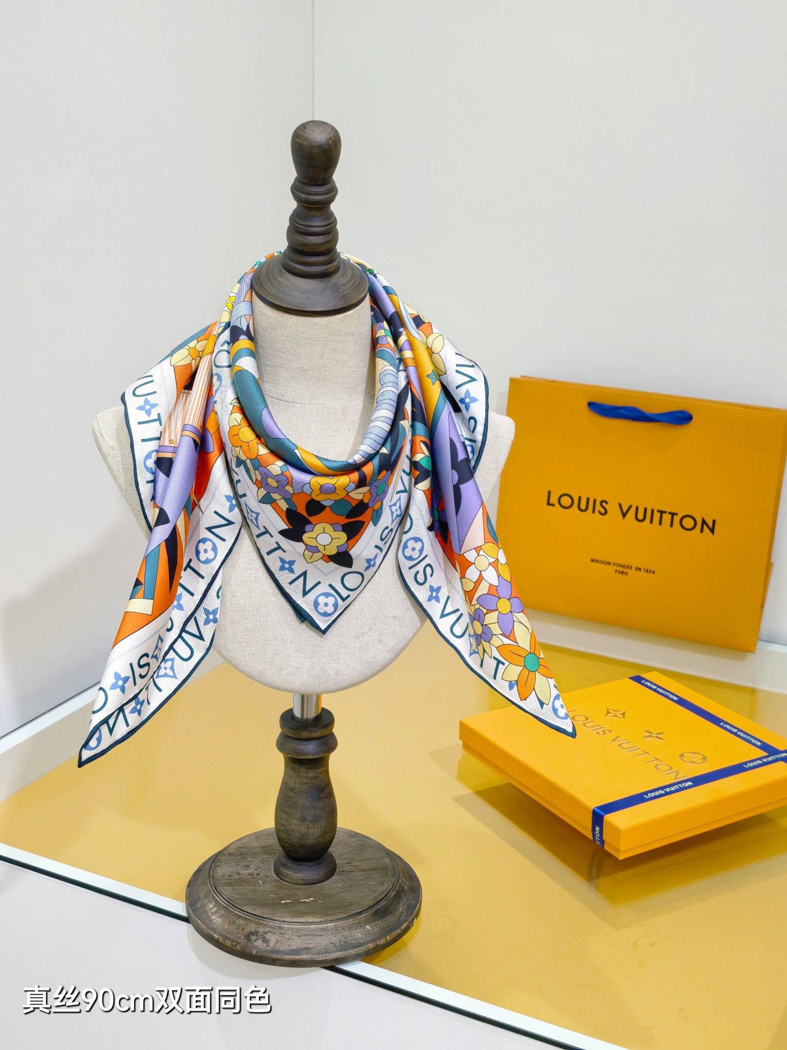 Cheap Louis Vuitton Lightweight Scarf in 218400, $55 USD- [IB218400] - Replica Louis Vuitton Lightweight Scarf