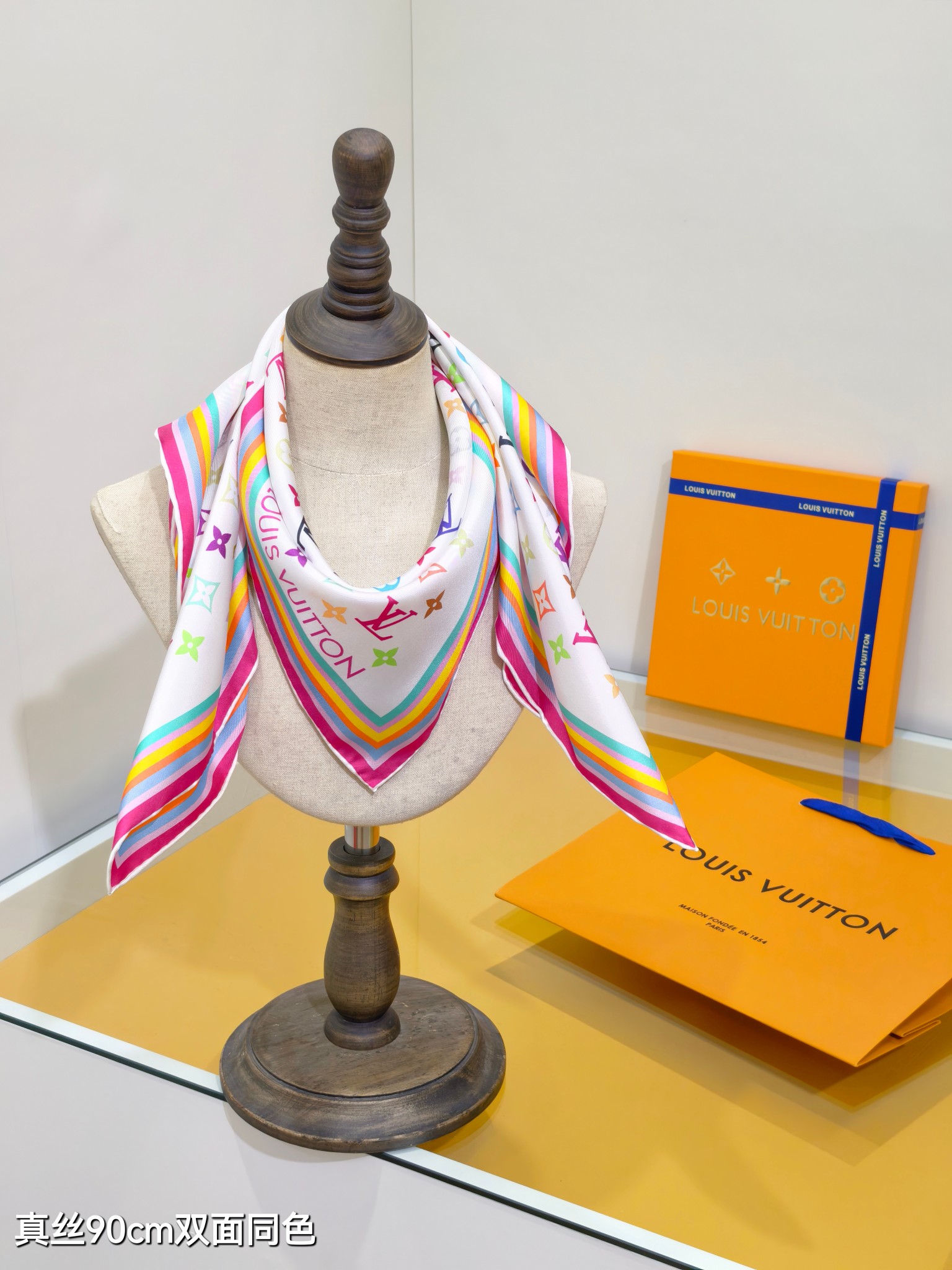 Cheap Louis Vuitton Lightweight Scarf in 218405, $50 USD- [IB218405] - Replica Louis Vuitton Lightweight Scarf