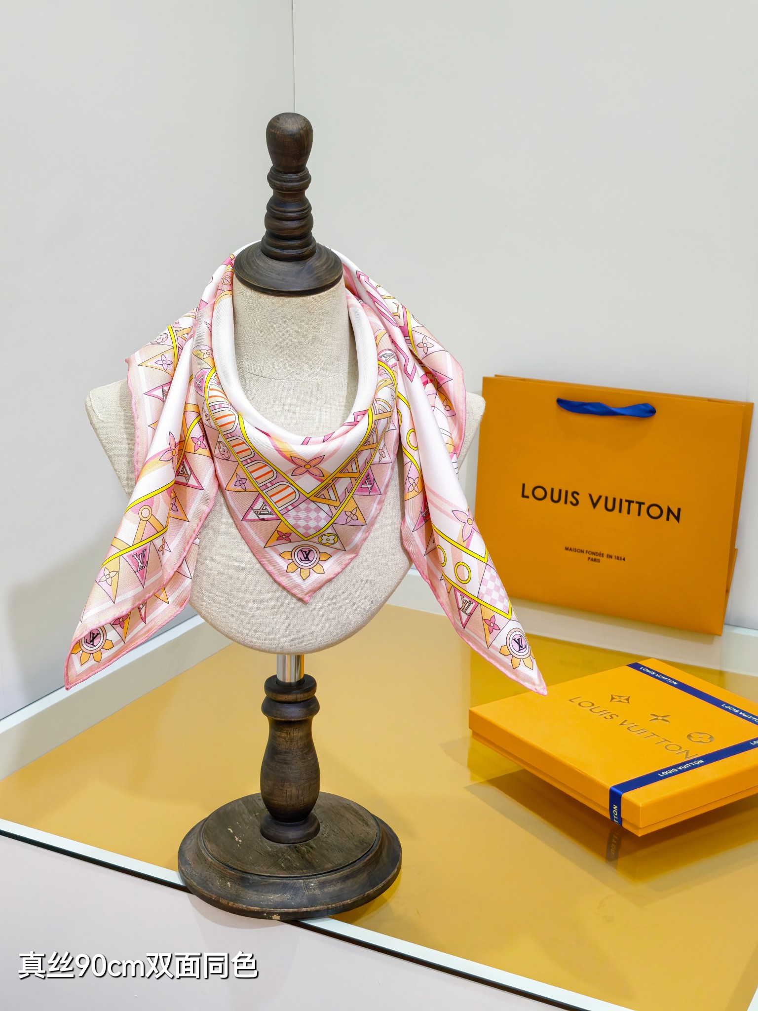 Cheap Louis Vuitton Lightweight Scarf in 218416, $55 USD- [IB218416] - Replica Louis Vuitton Lightweight Scarf