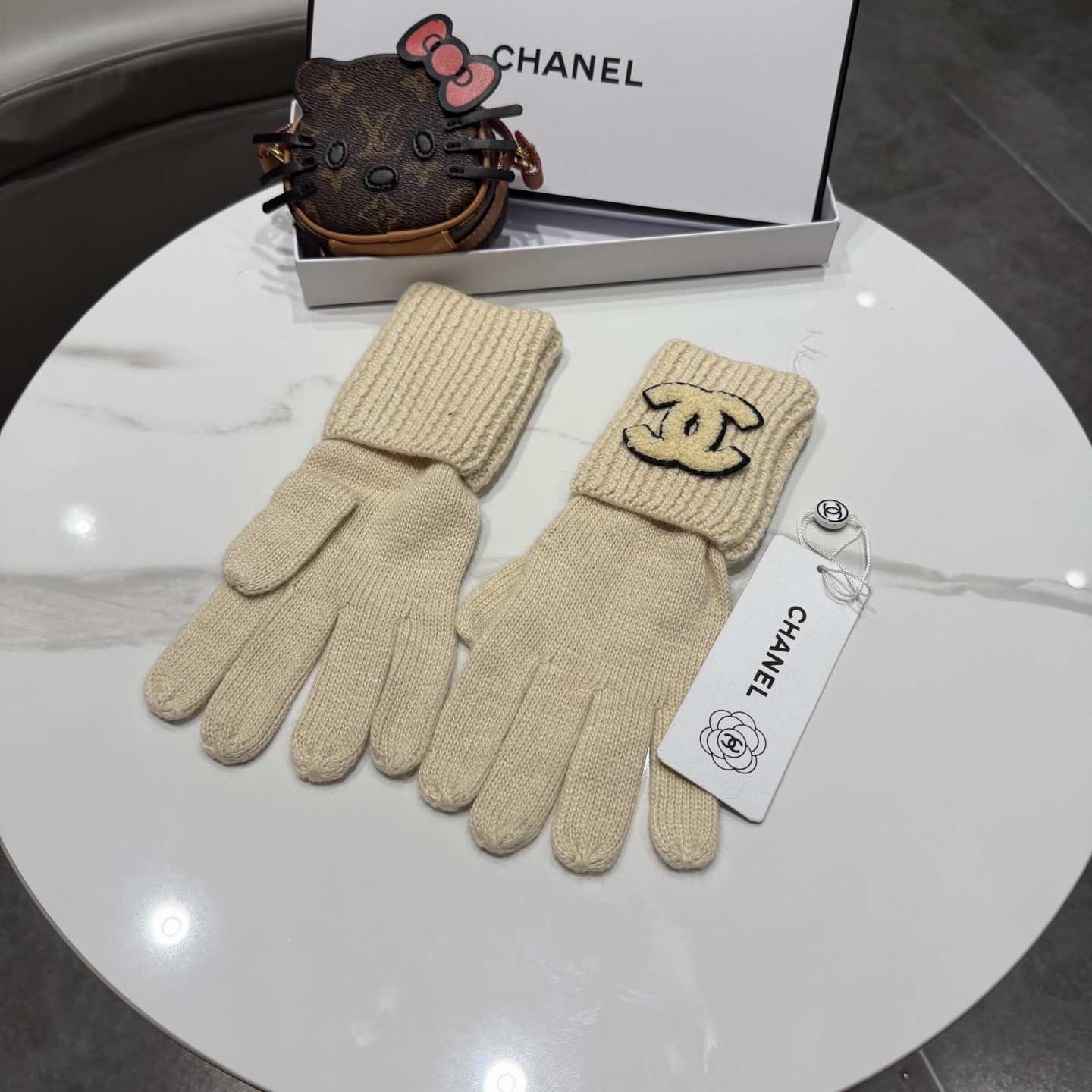 Cheap New Arrivals Chanel Gloves in 218555, $45 USD- [IB218555] - Replica Gloves