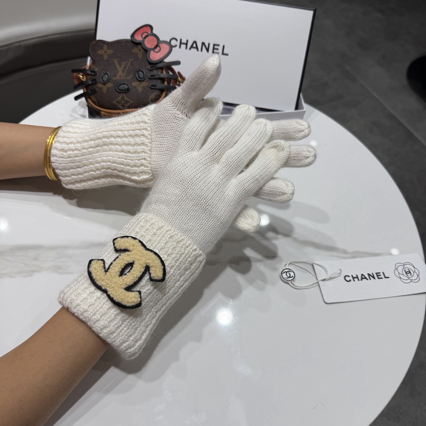 Cheap New Arrivals Chanel Gloves in 218559, $45 USD- [IB218559] - Replica Gloves